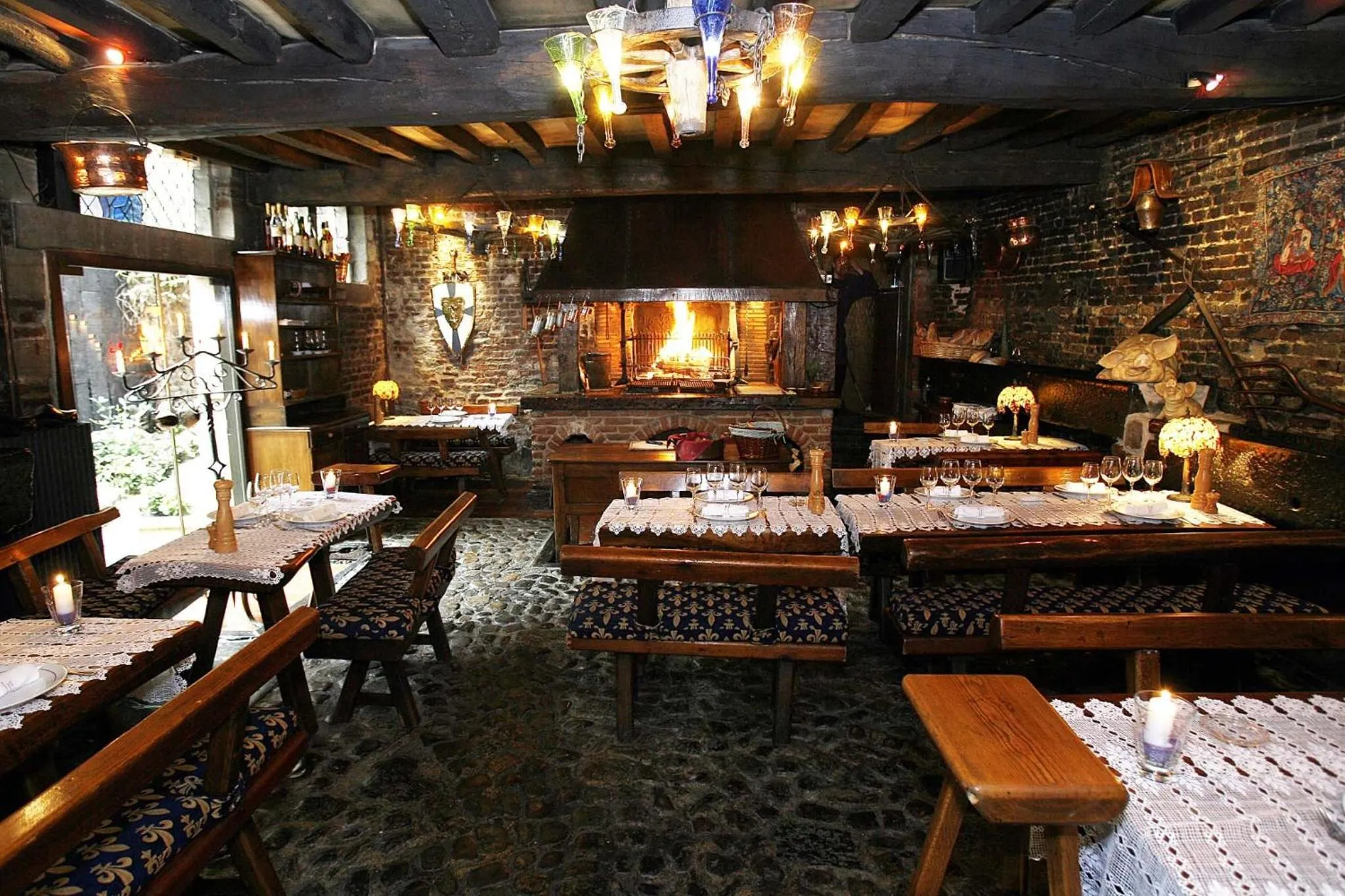 Restaurant/places to eat in Auberge Du Bon Fermier