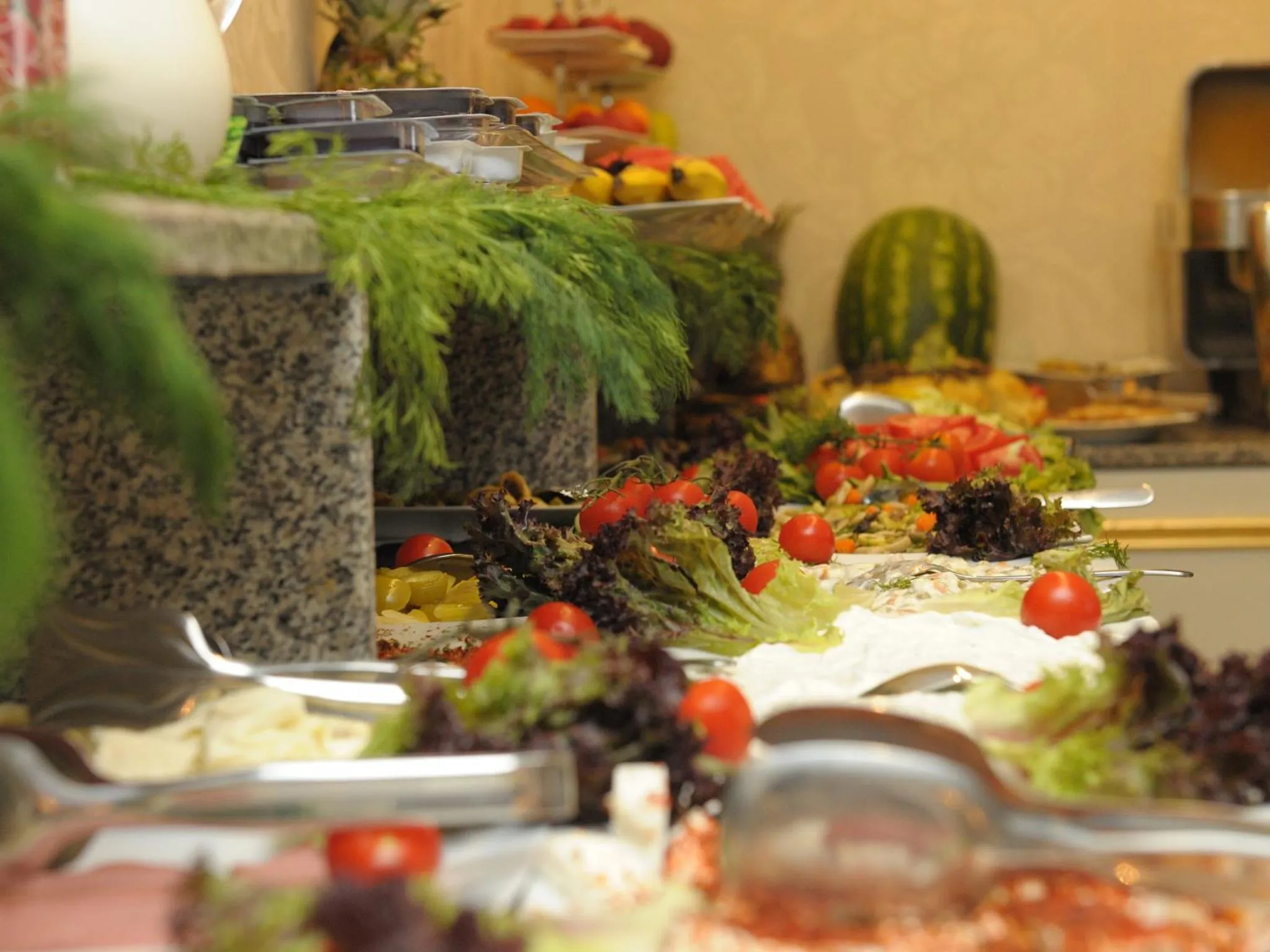 Food and drinks in Best Town Hotel