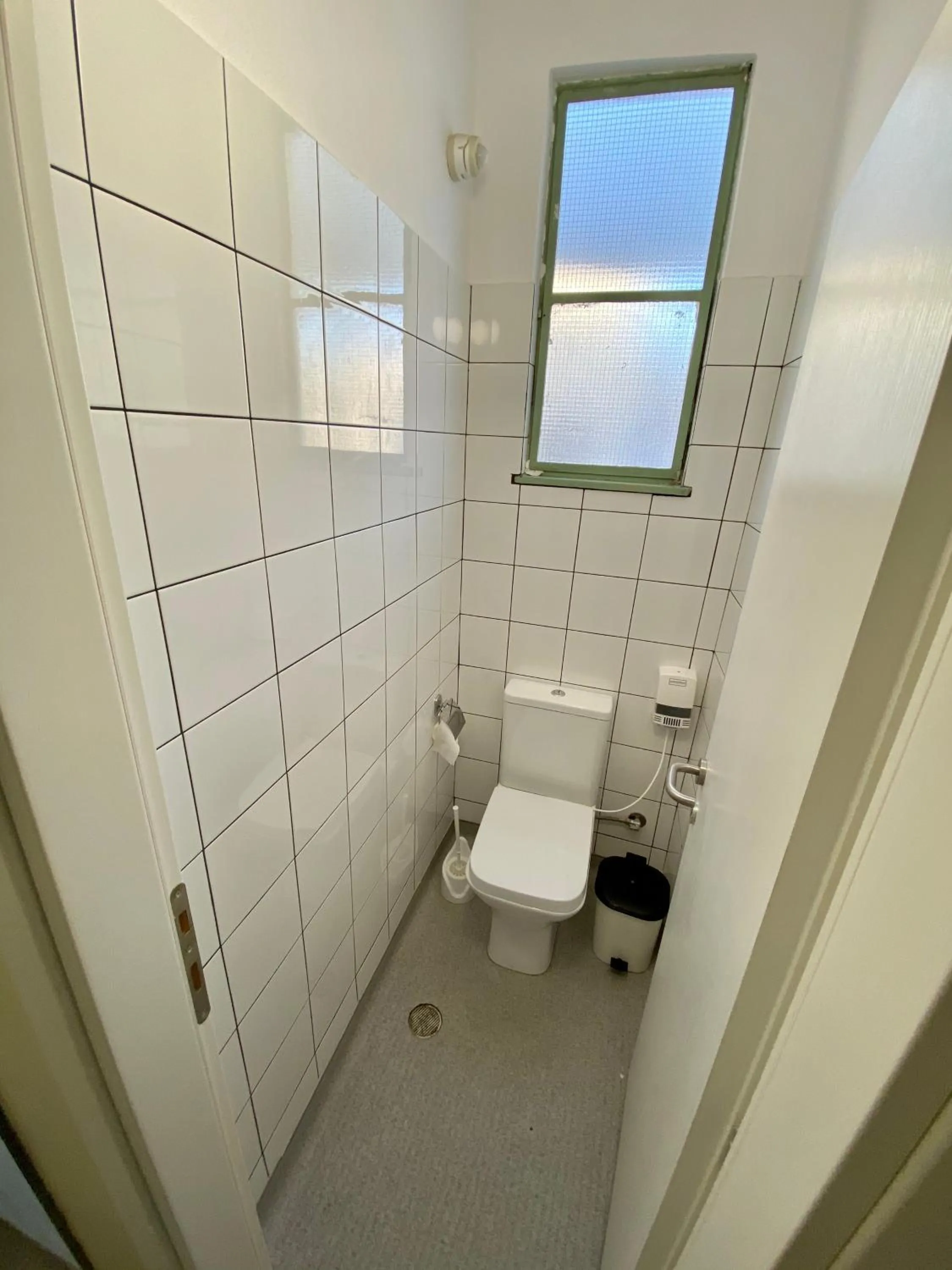 Toilet in Artemision