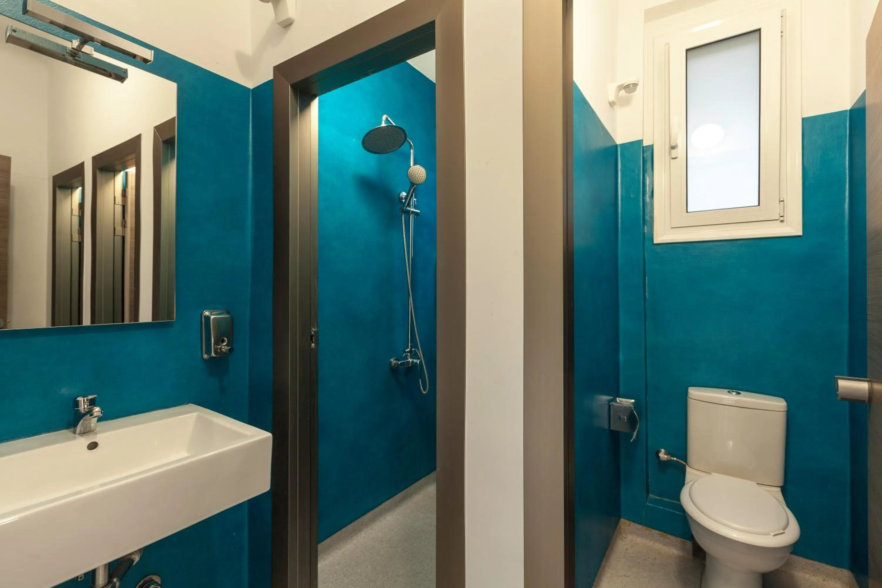 Shower in Artemision