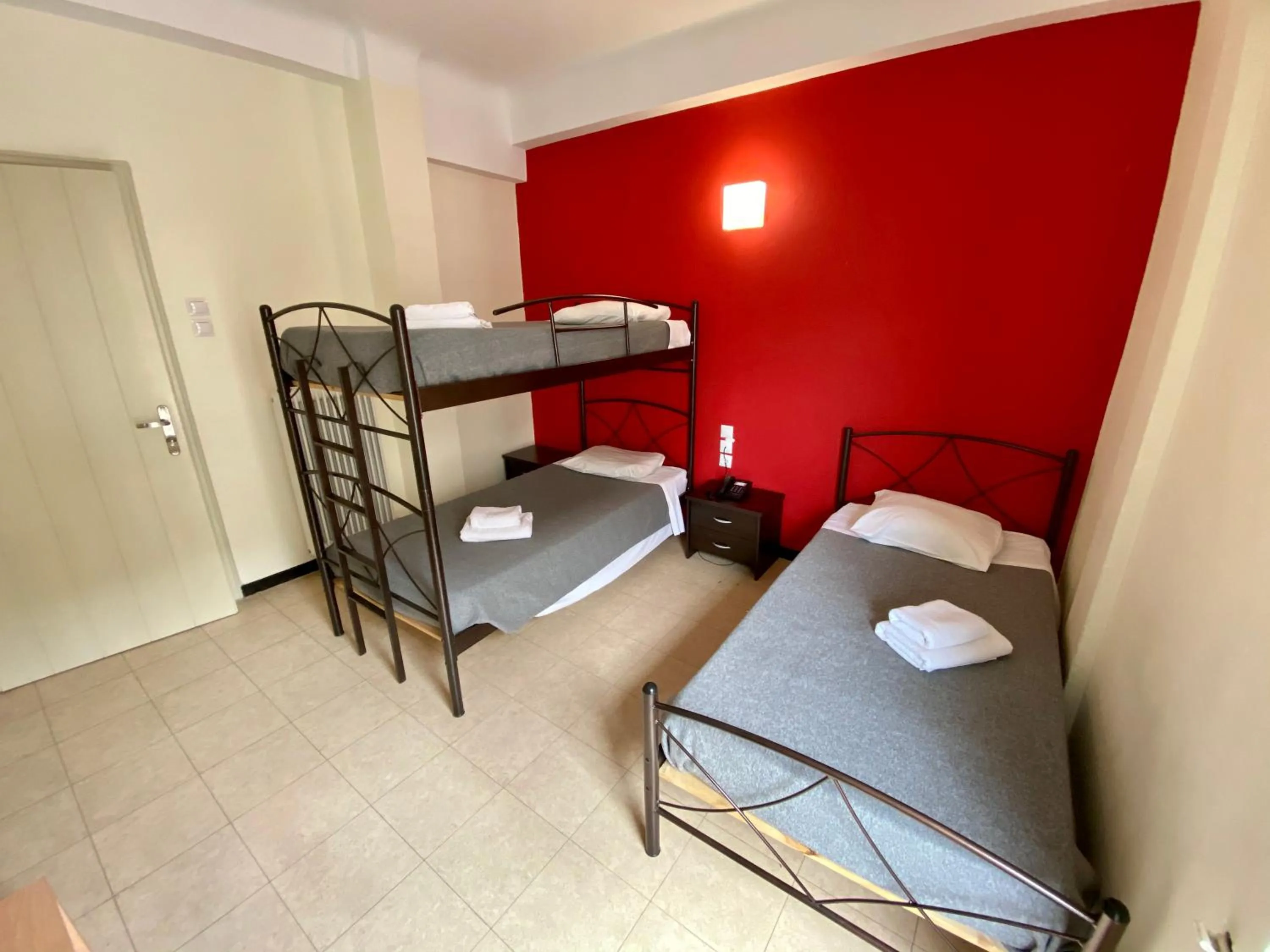 bunk bed, Bed in Artemision