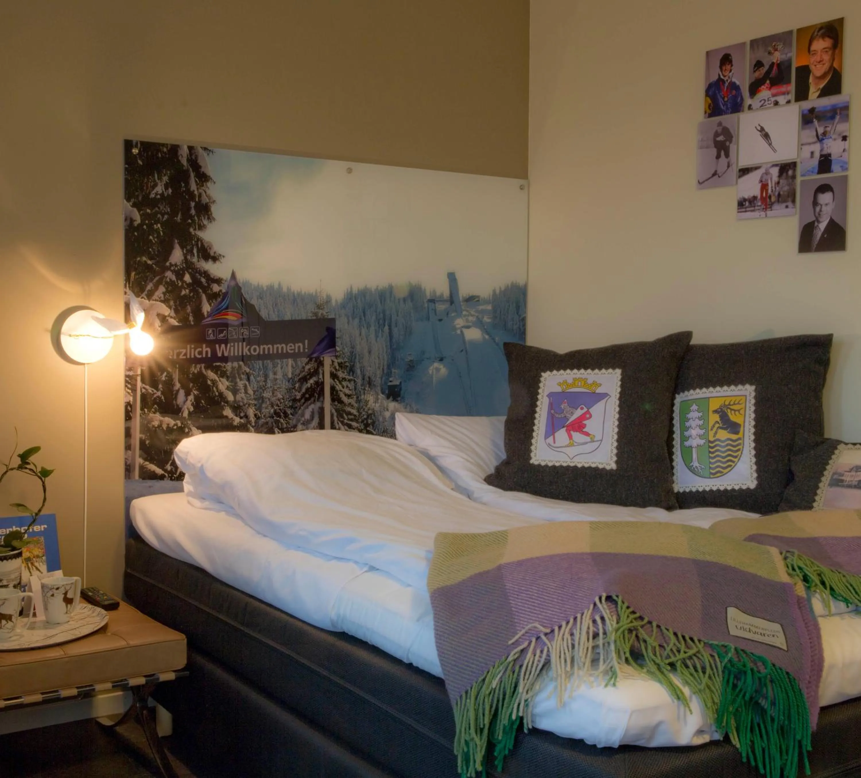 Bedroom, Bed in Stasjonen Hotel