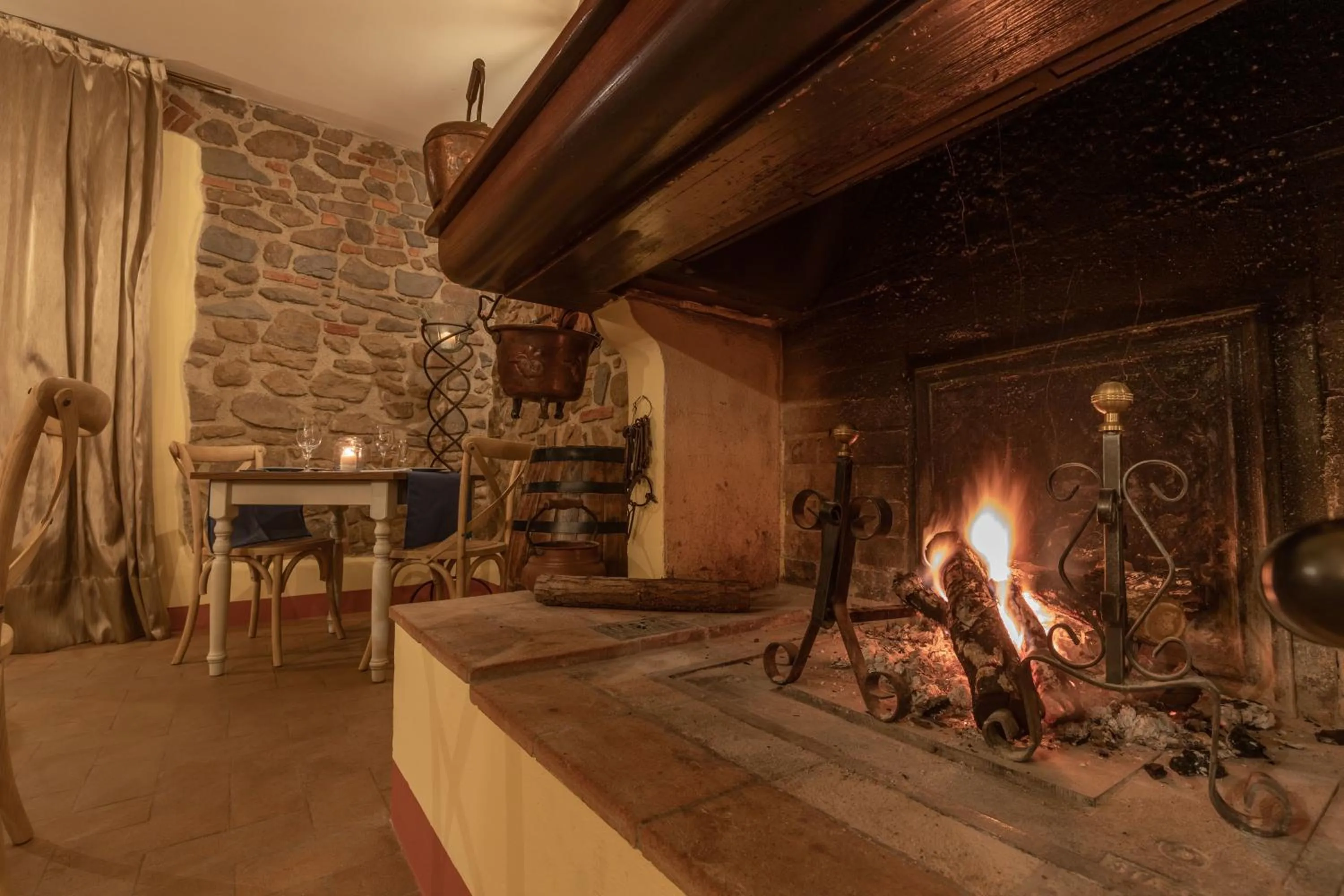 fireplace in La Casa Medioevale