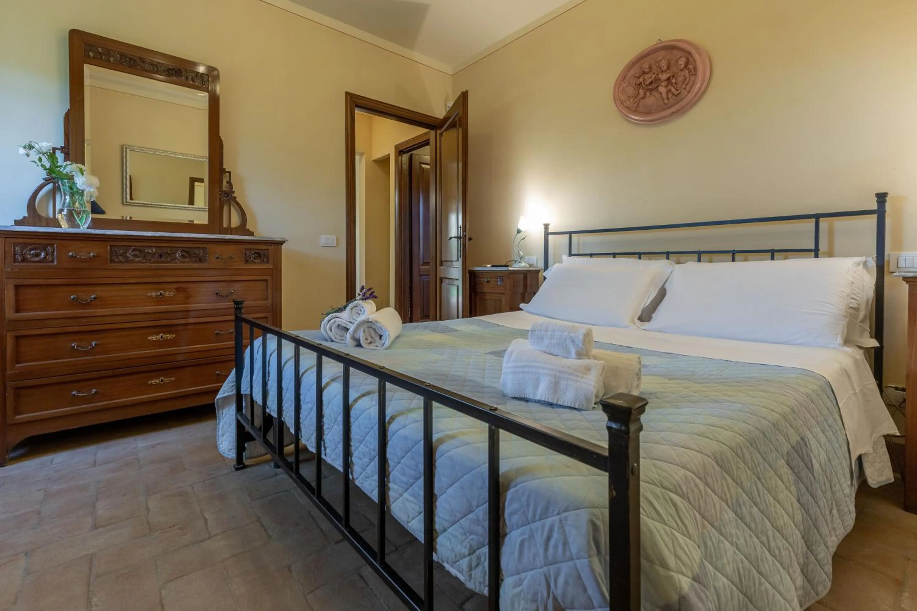 Bed in La Casa Medioevale