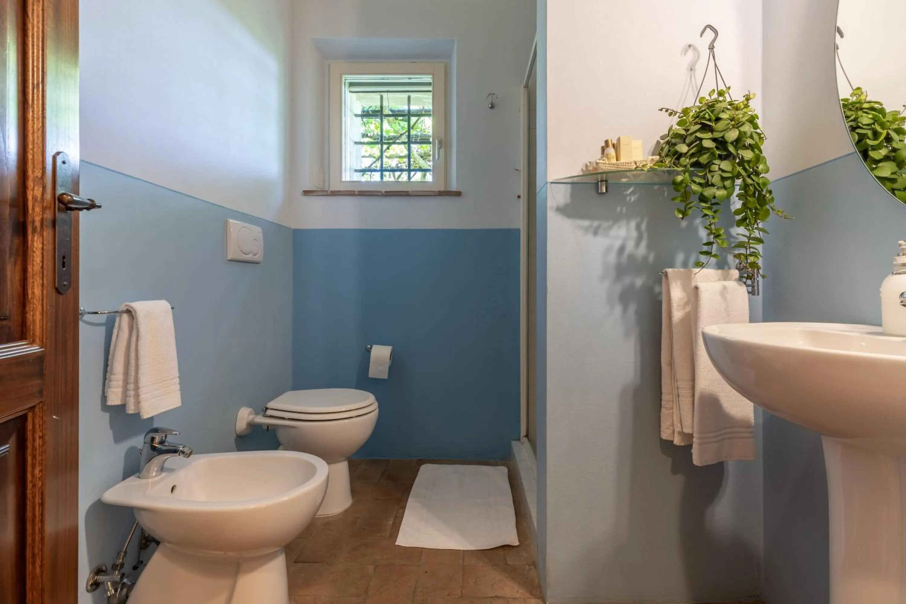 Bathroom in La Casa Medioevale