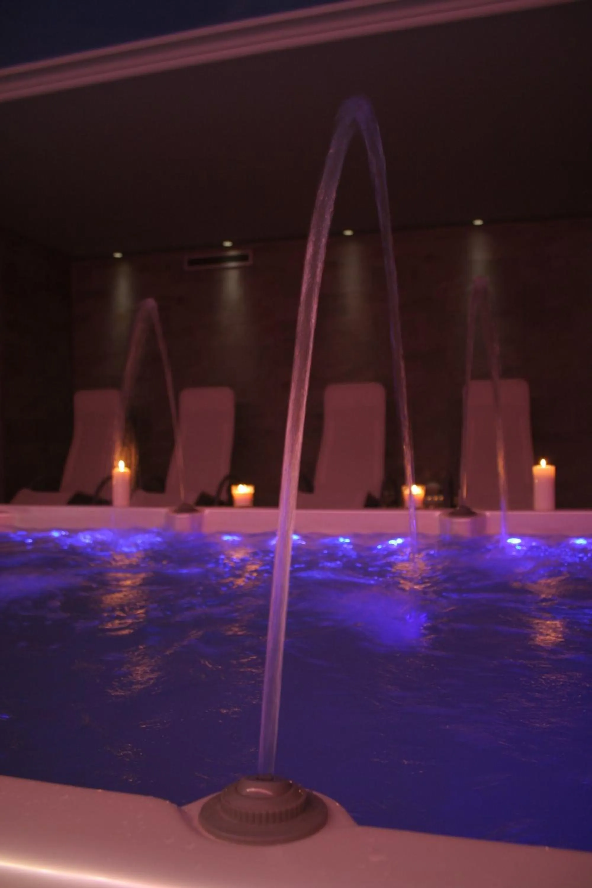 Swimming pool in La Casa Medioevale