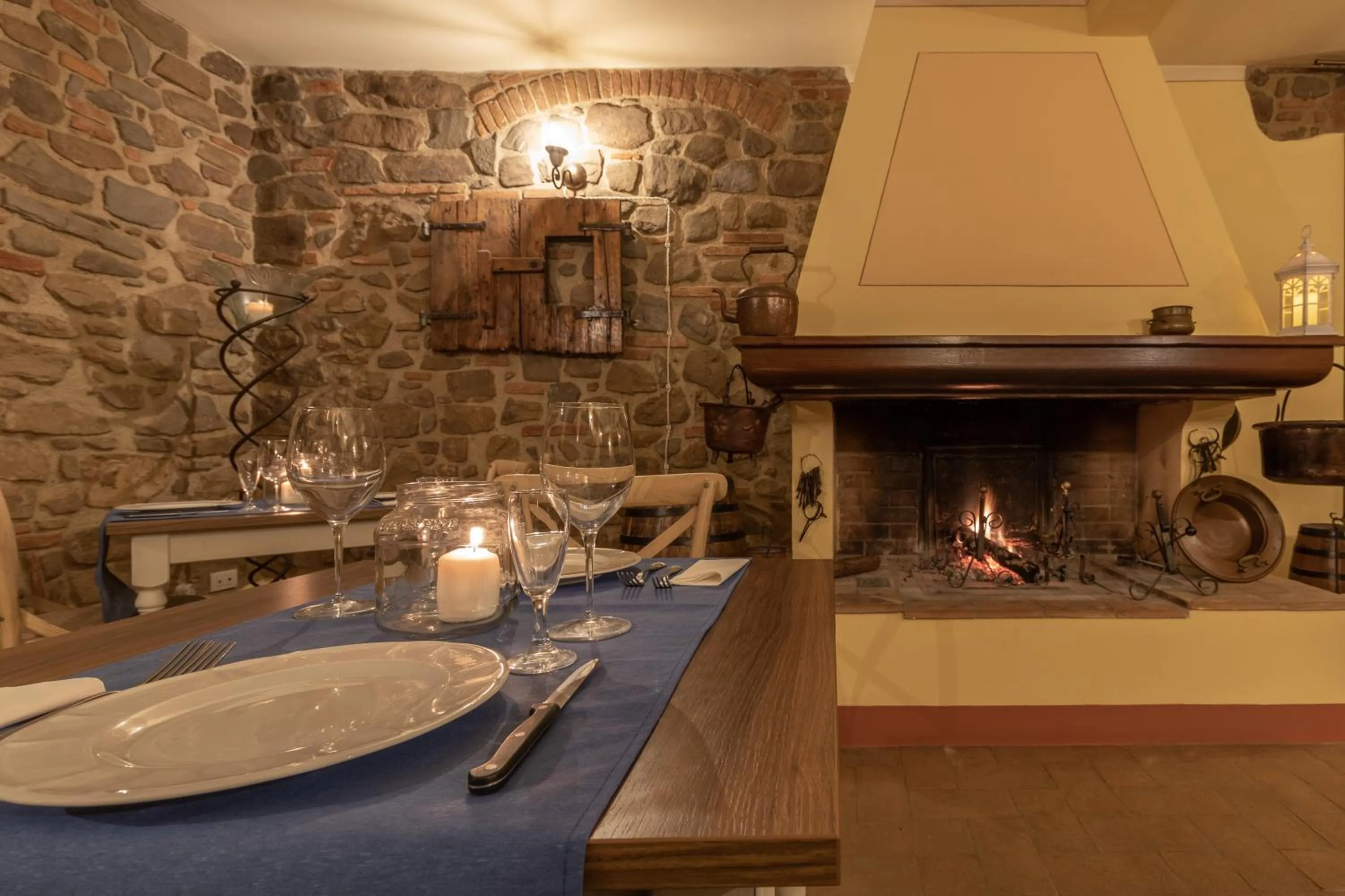 fireplace in La Casa Medioevale