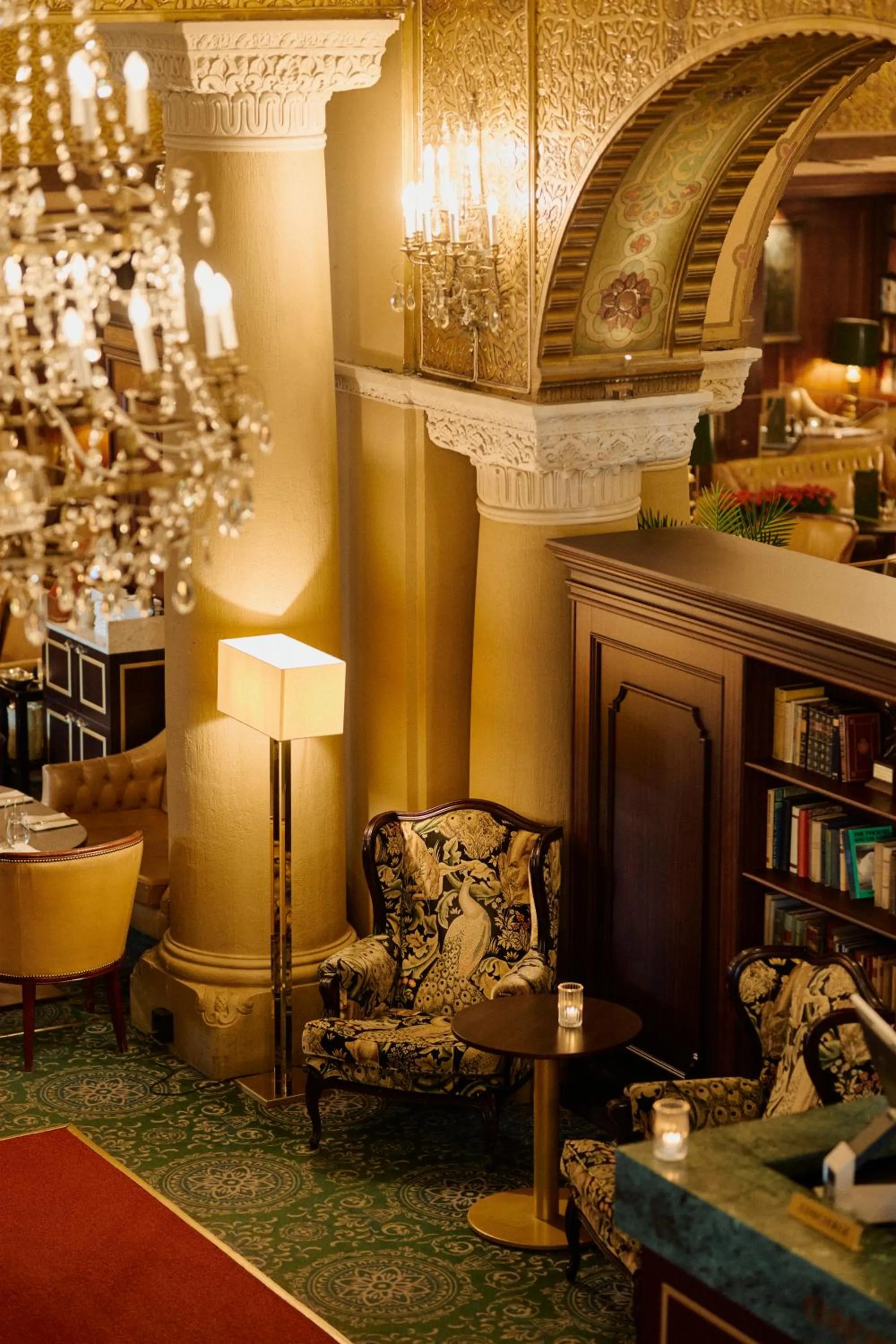 Lobby or reception in Hotel Bristol