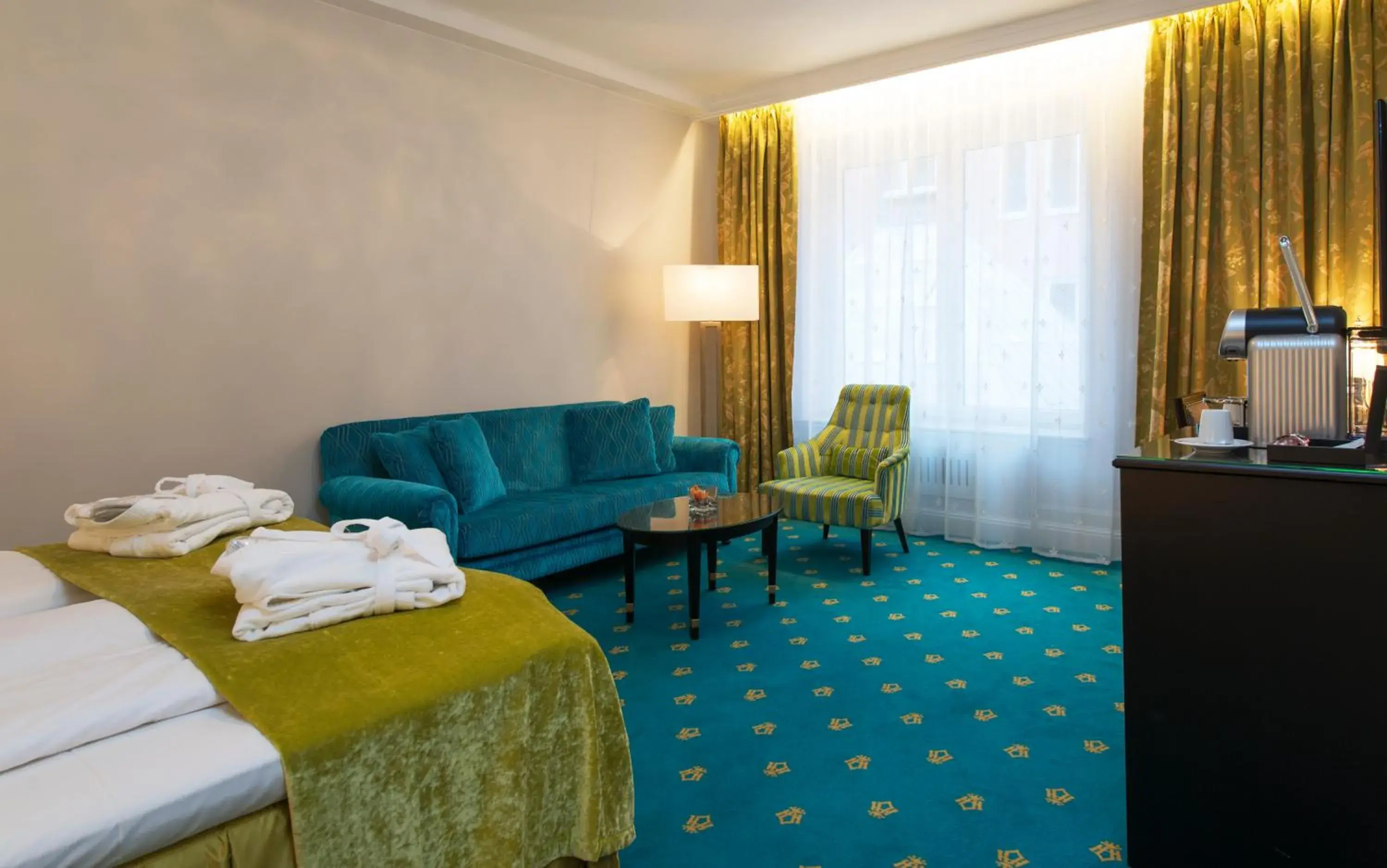 Business Double Room - single occupancy in Hotel Bristol Business Double Room - single occupancy in Hotel Bristol