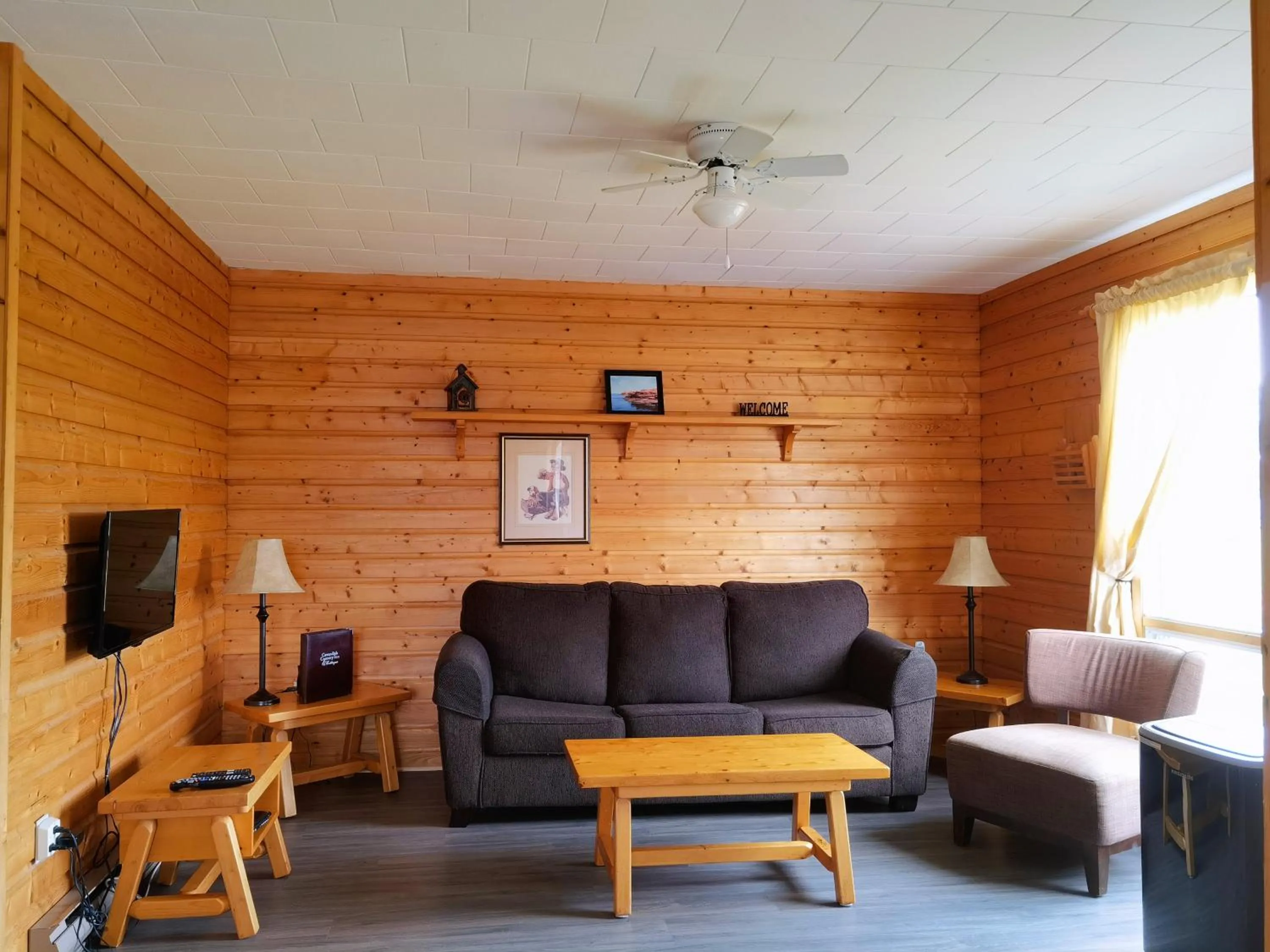 Cavendish Country Inn & Cottages