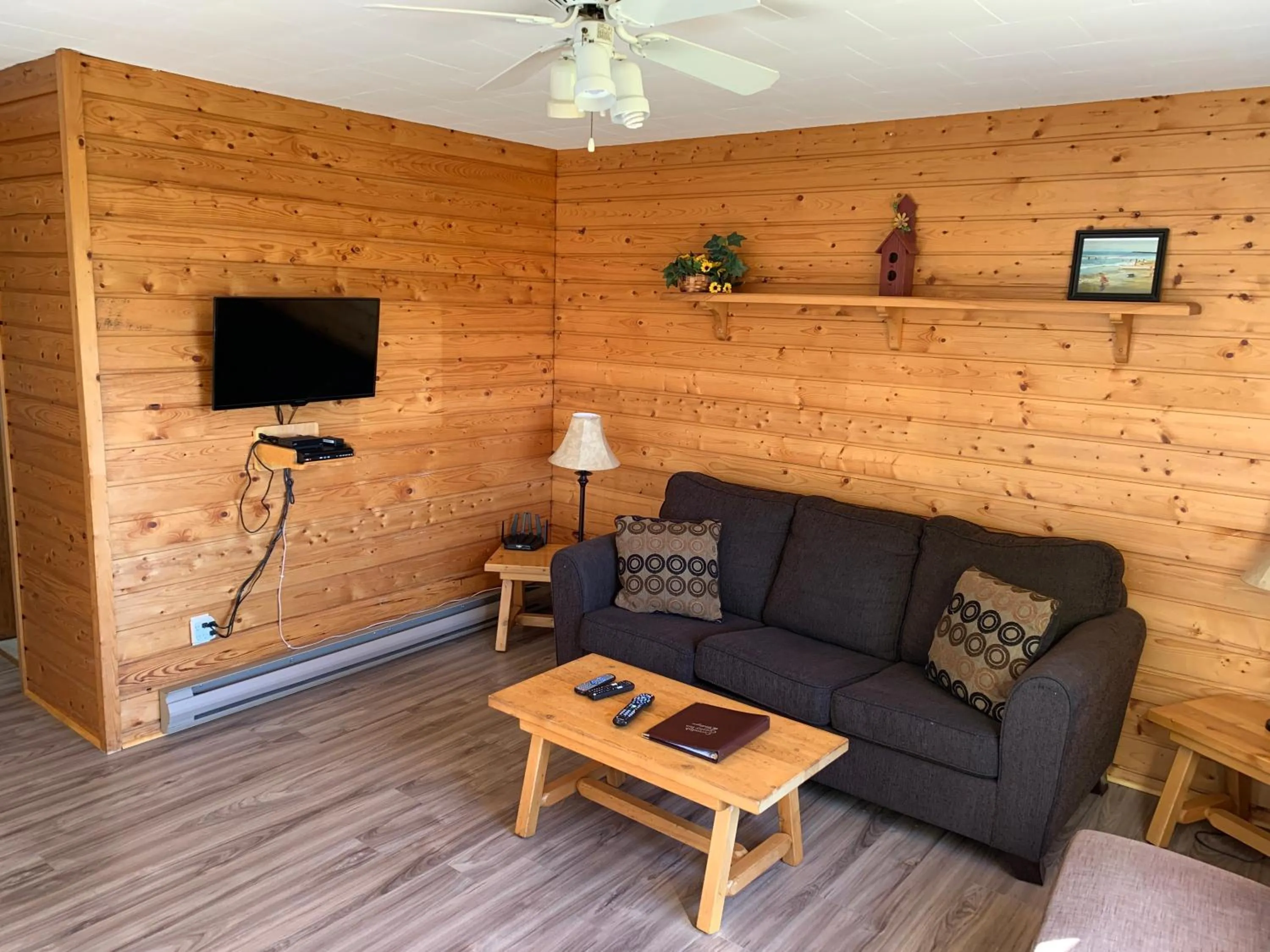 Cavendish Country Inn & Cottages