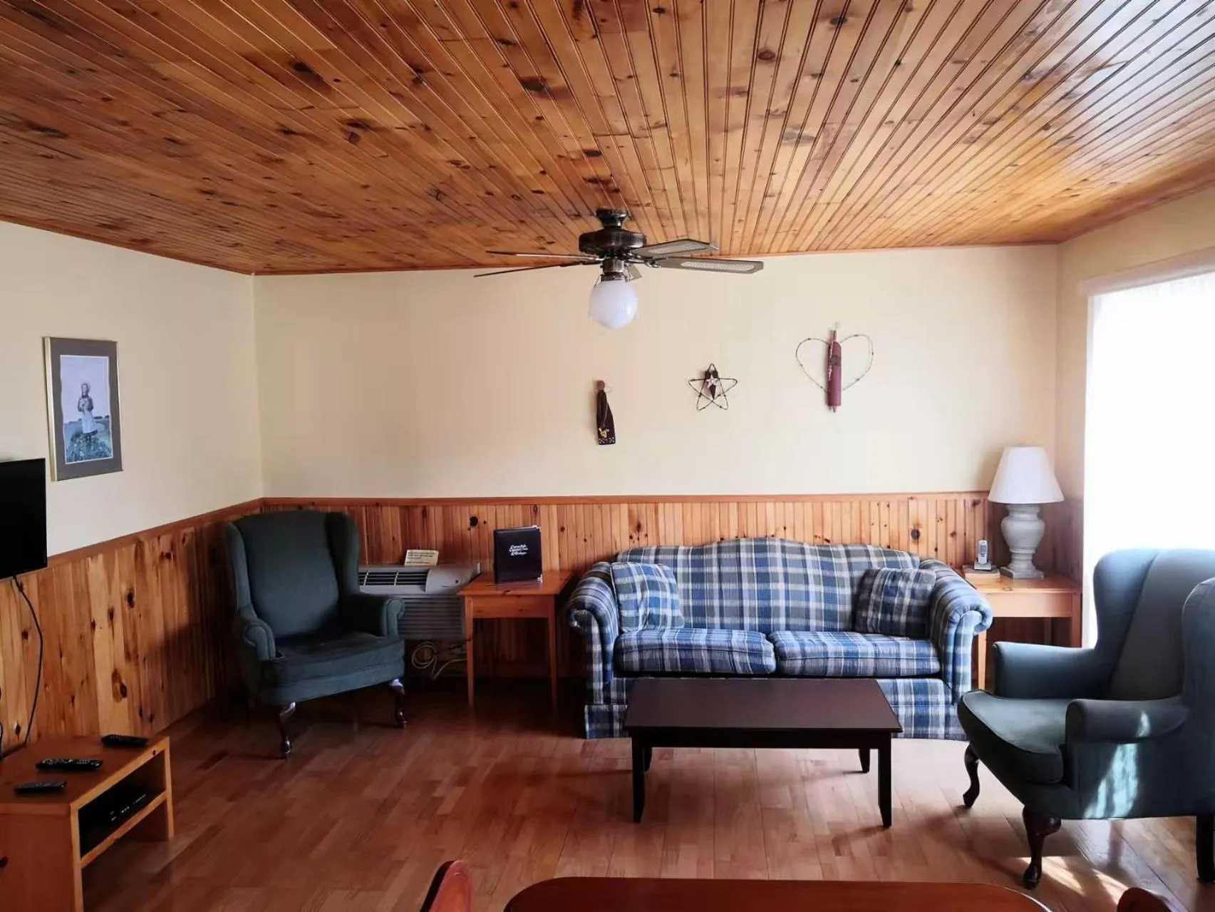 Cavendish Country Inn & Cottages