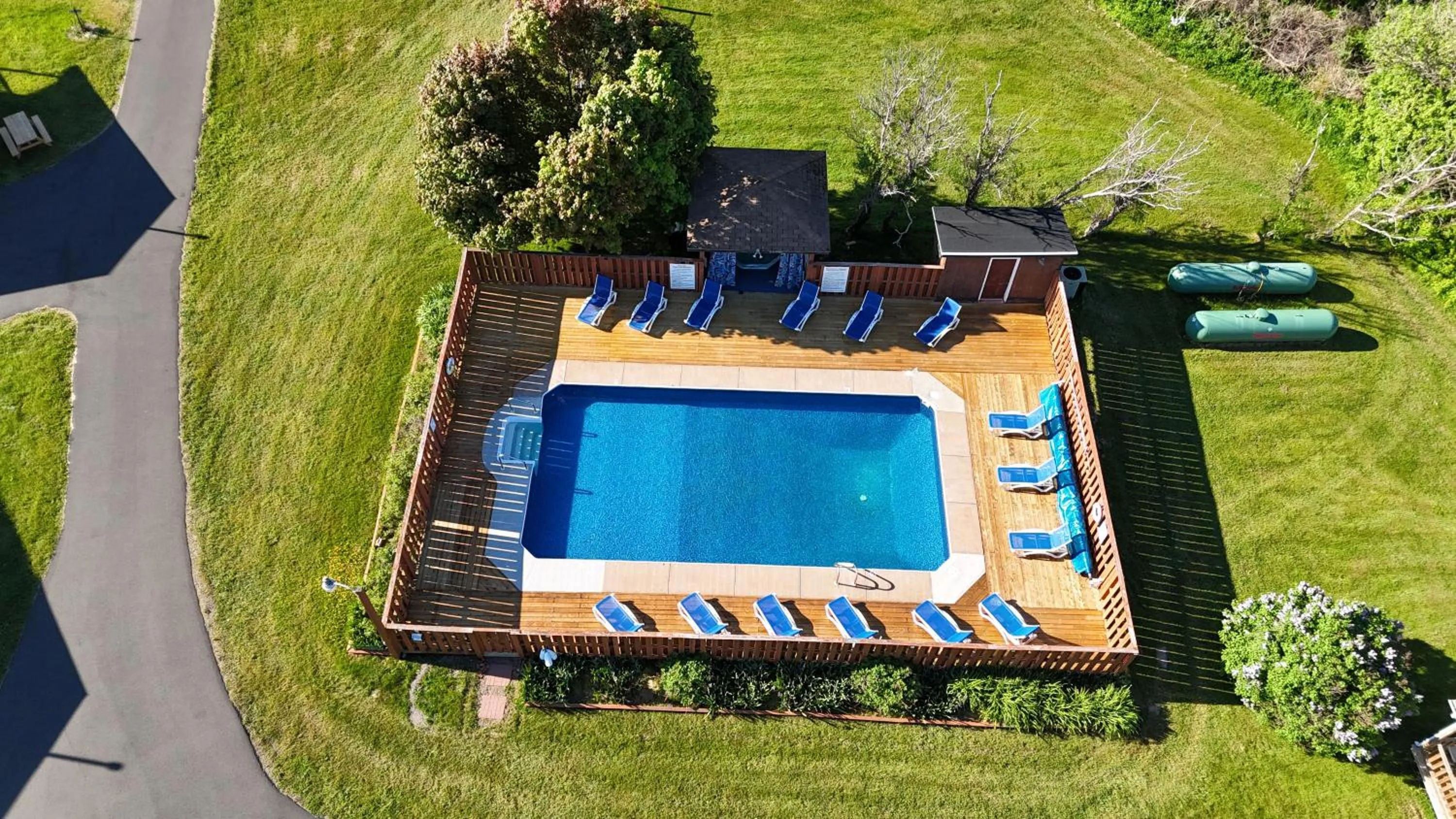 Cavendish Country Inn & Cottages