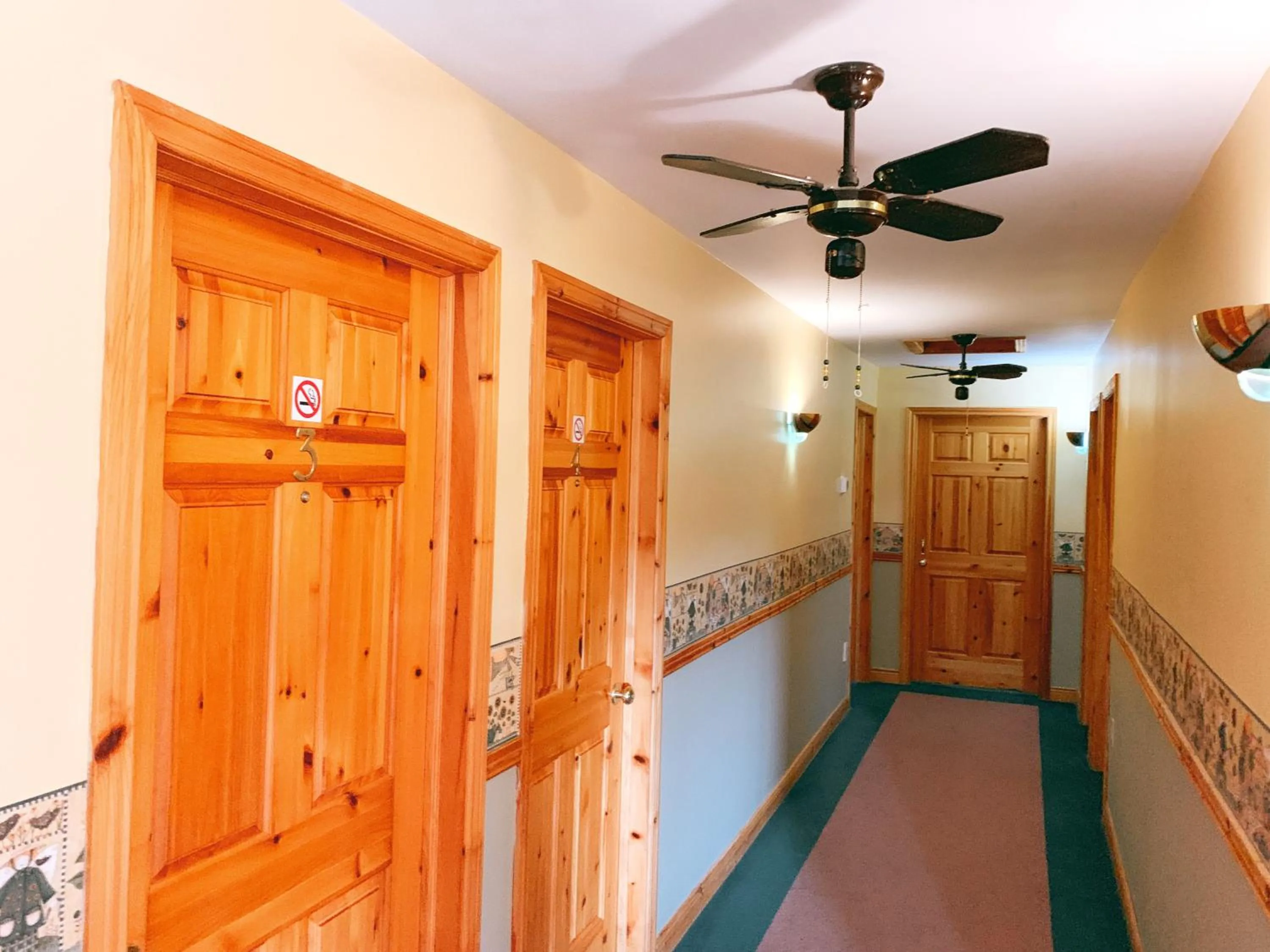 Cavendish Country Inn & Cottages