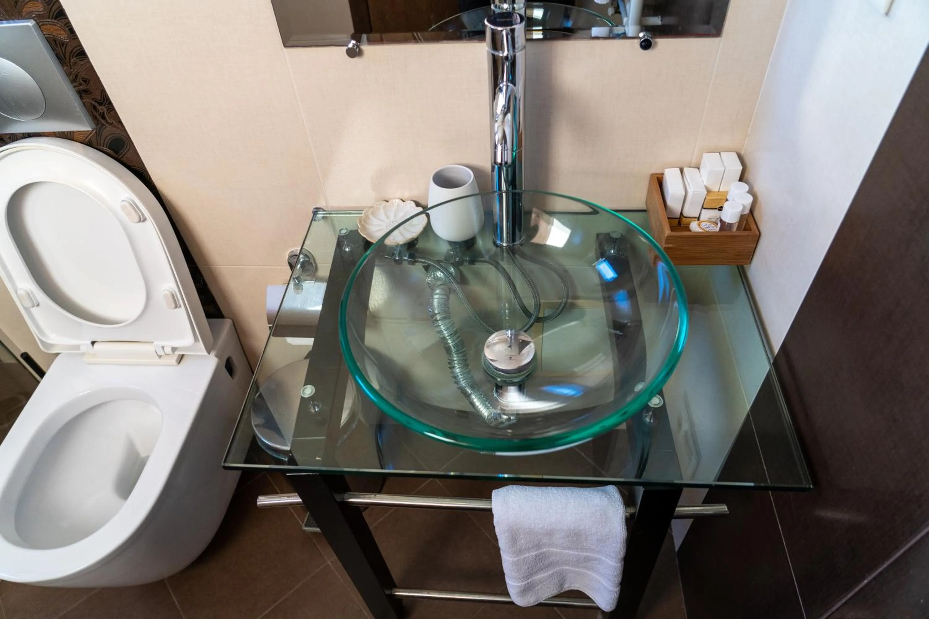 Family Hotel Pak Tam