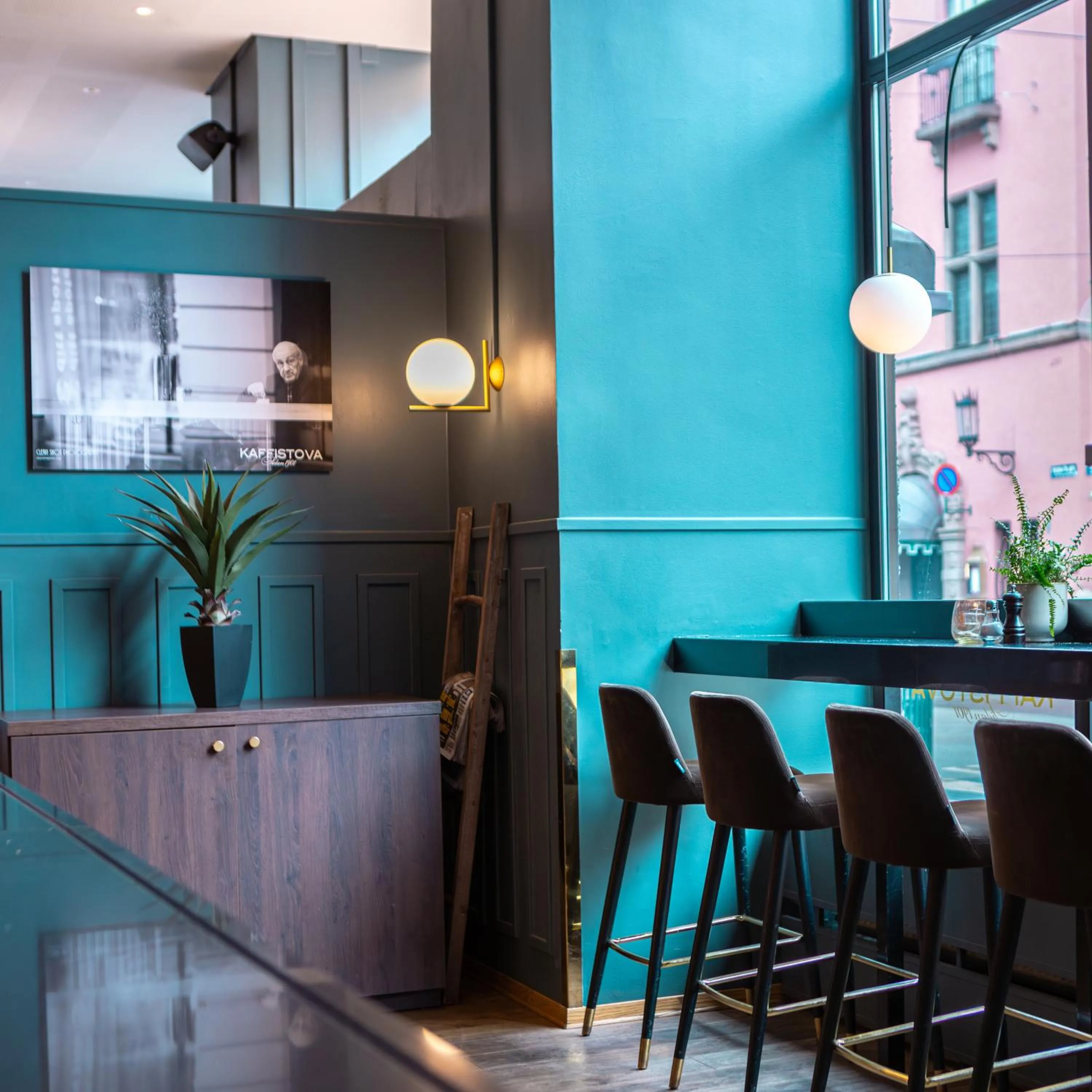 Restaurant/places to eat in Hotell Bondeheimen