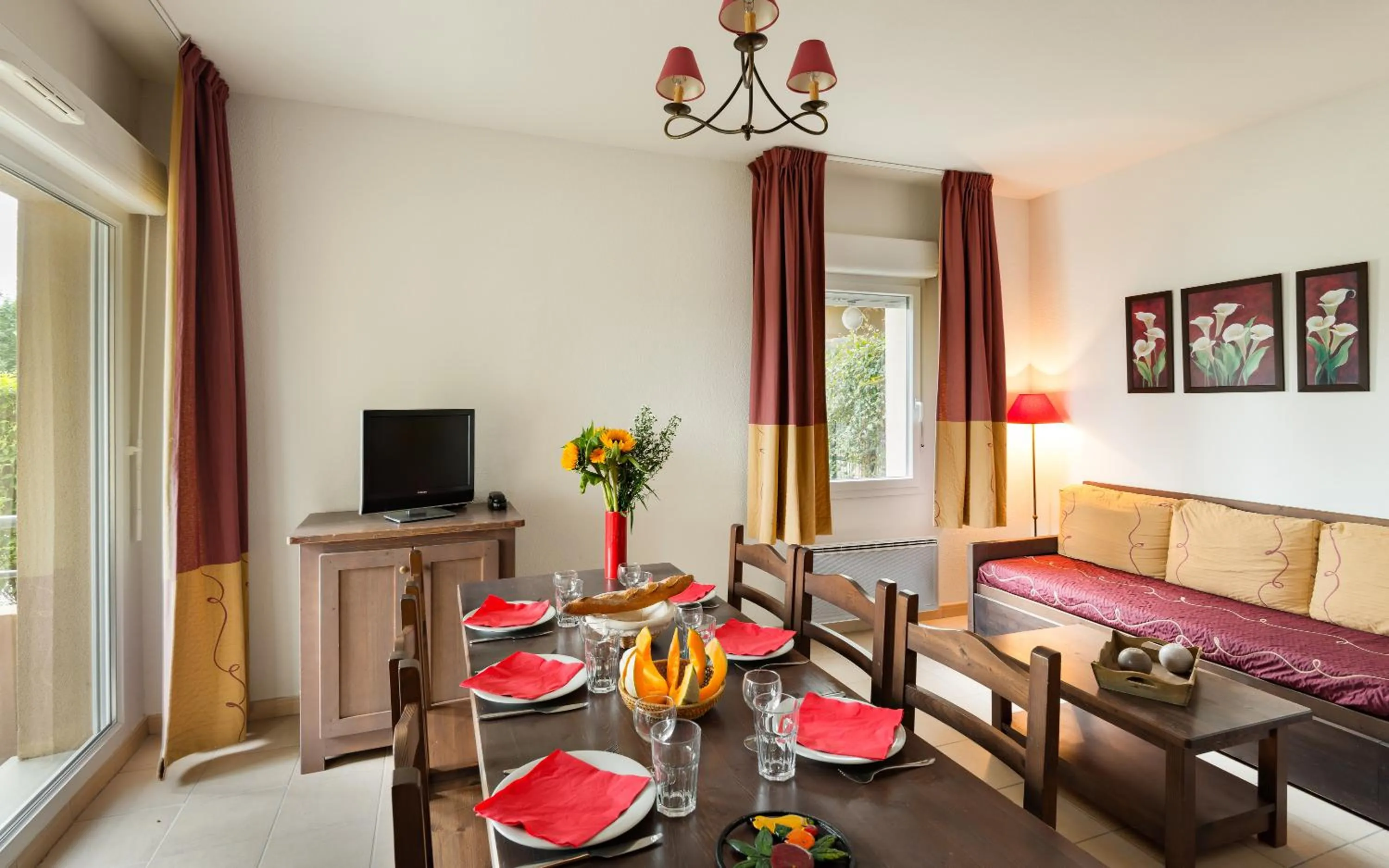 Living room in Lagrange Vacances Le Clos des Vignes