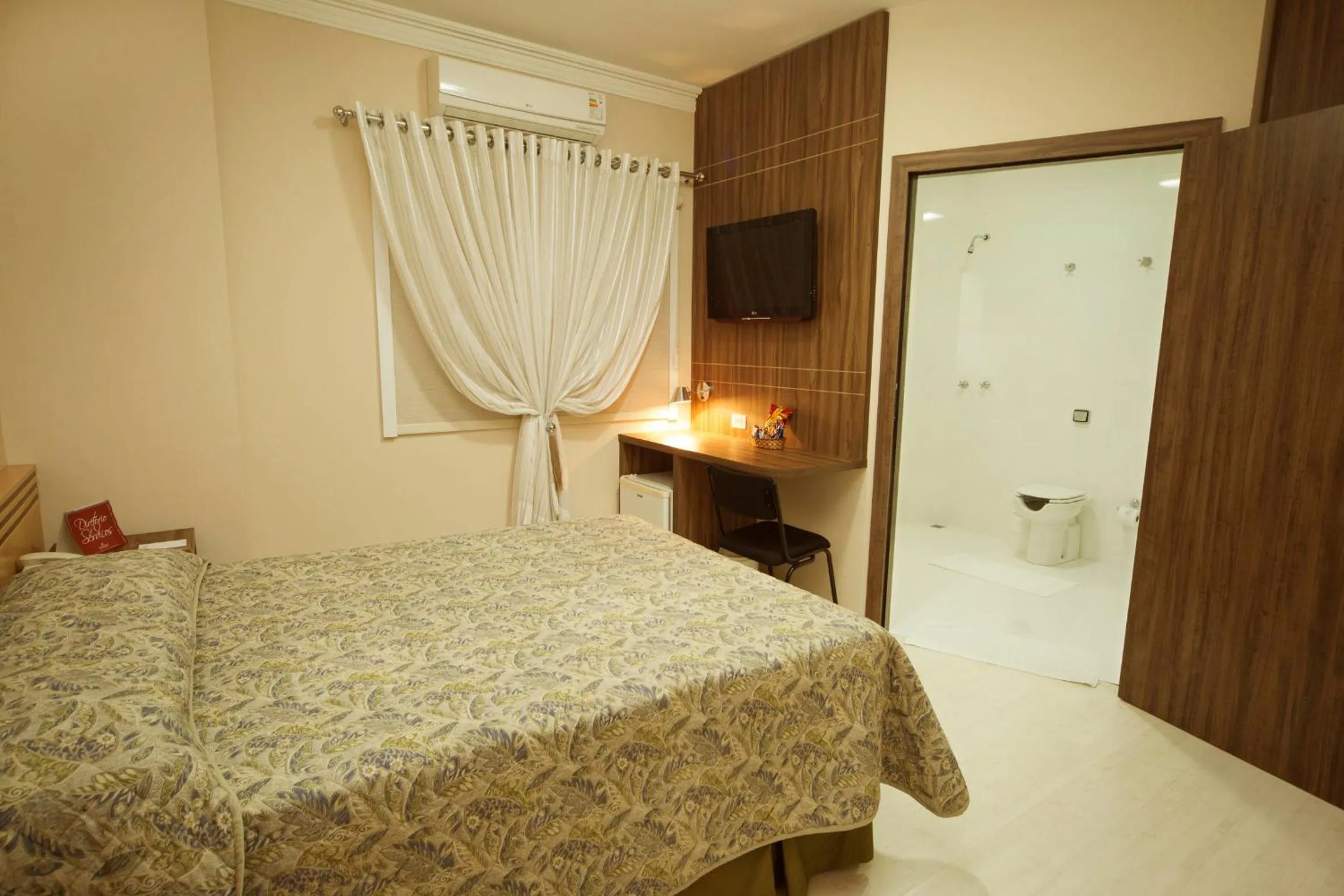 Bed in GoldMen Select Cianorte