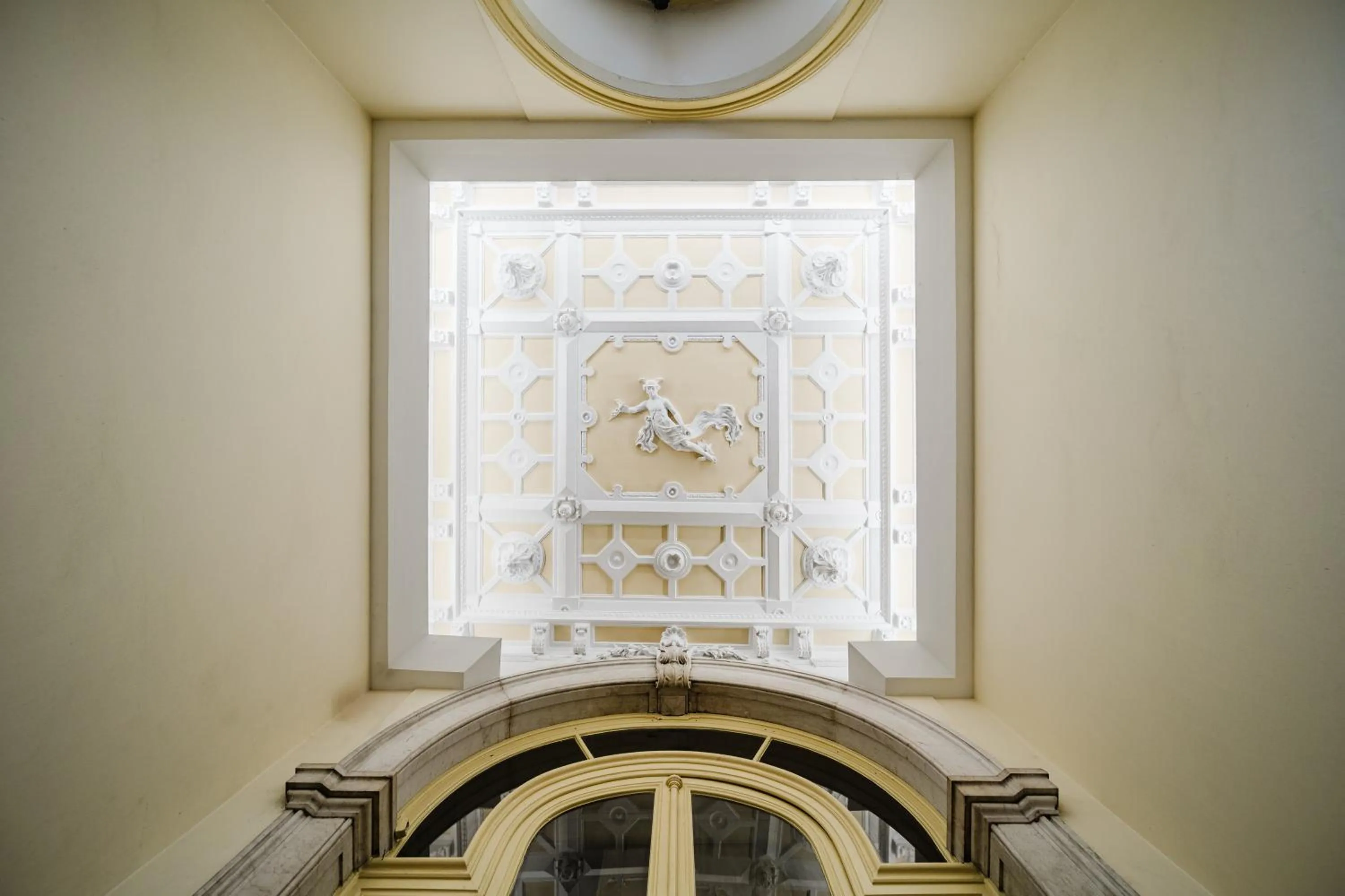 Decorative detail in Pensão Londres
