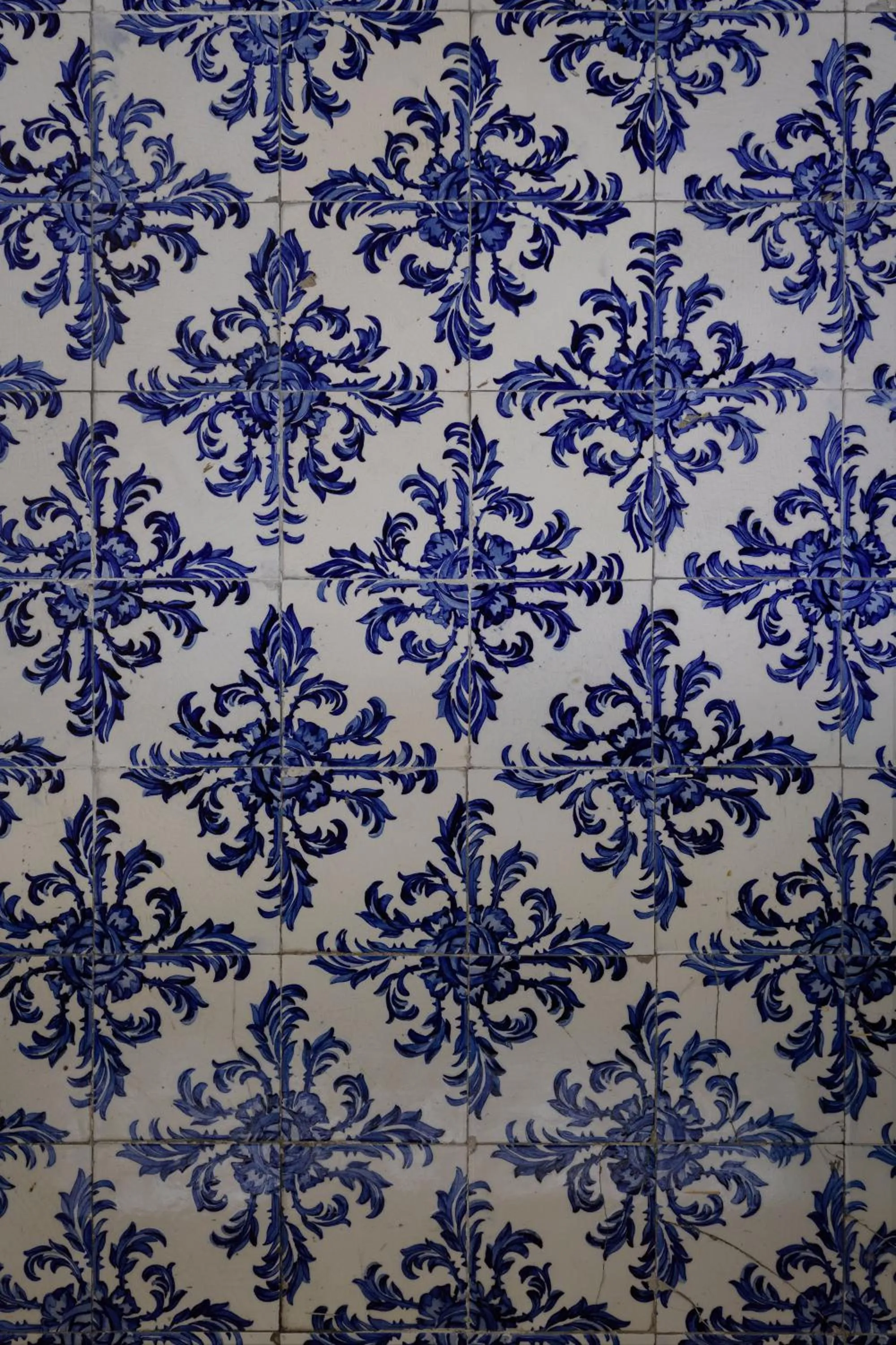 Decorative detail in Pensão Londres