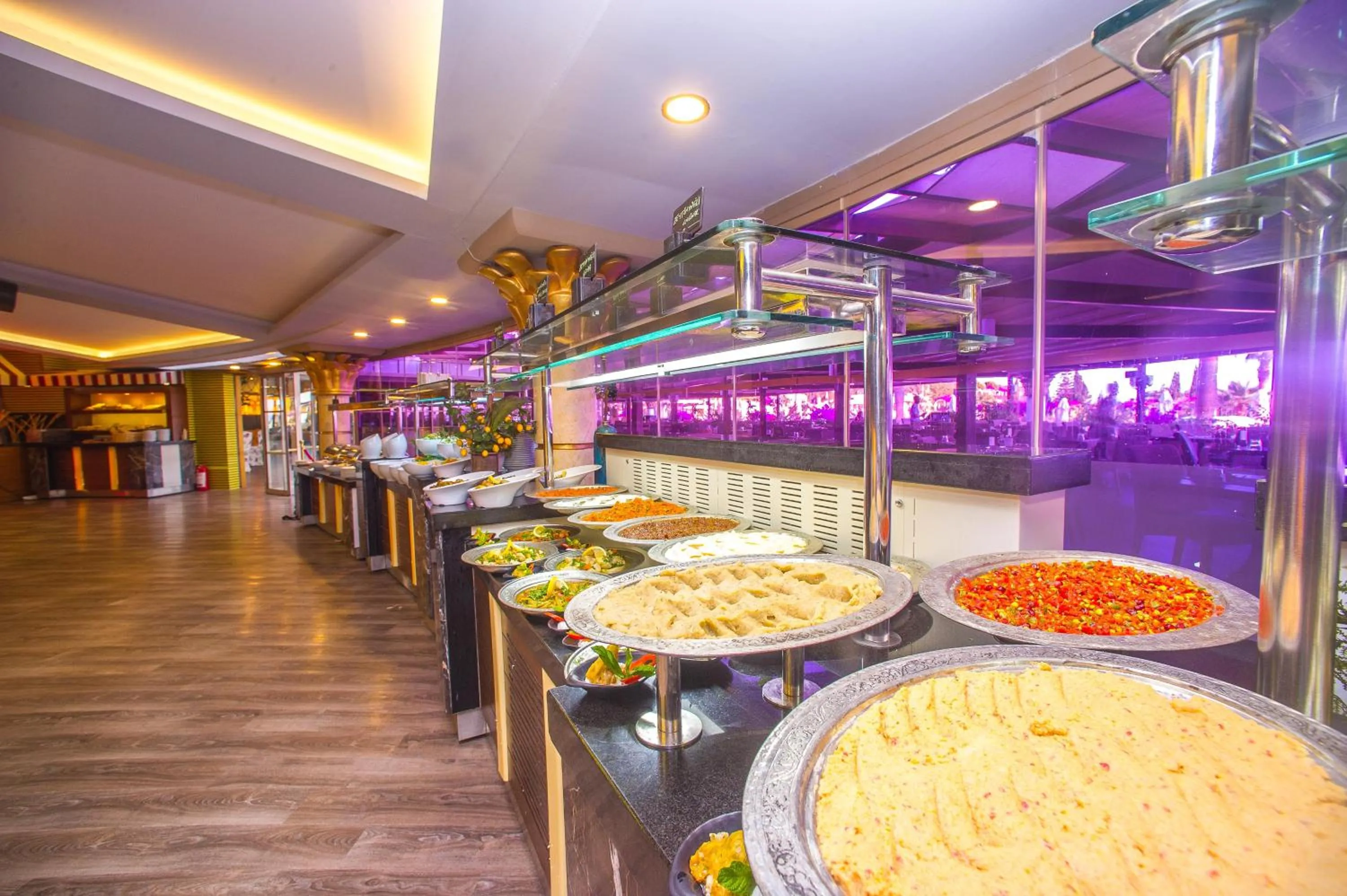 Restaurant/places to eat in Sianji Well-Being Resort