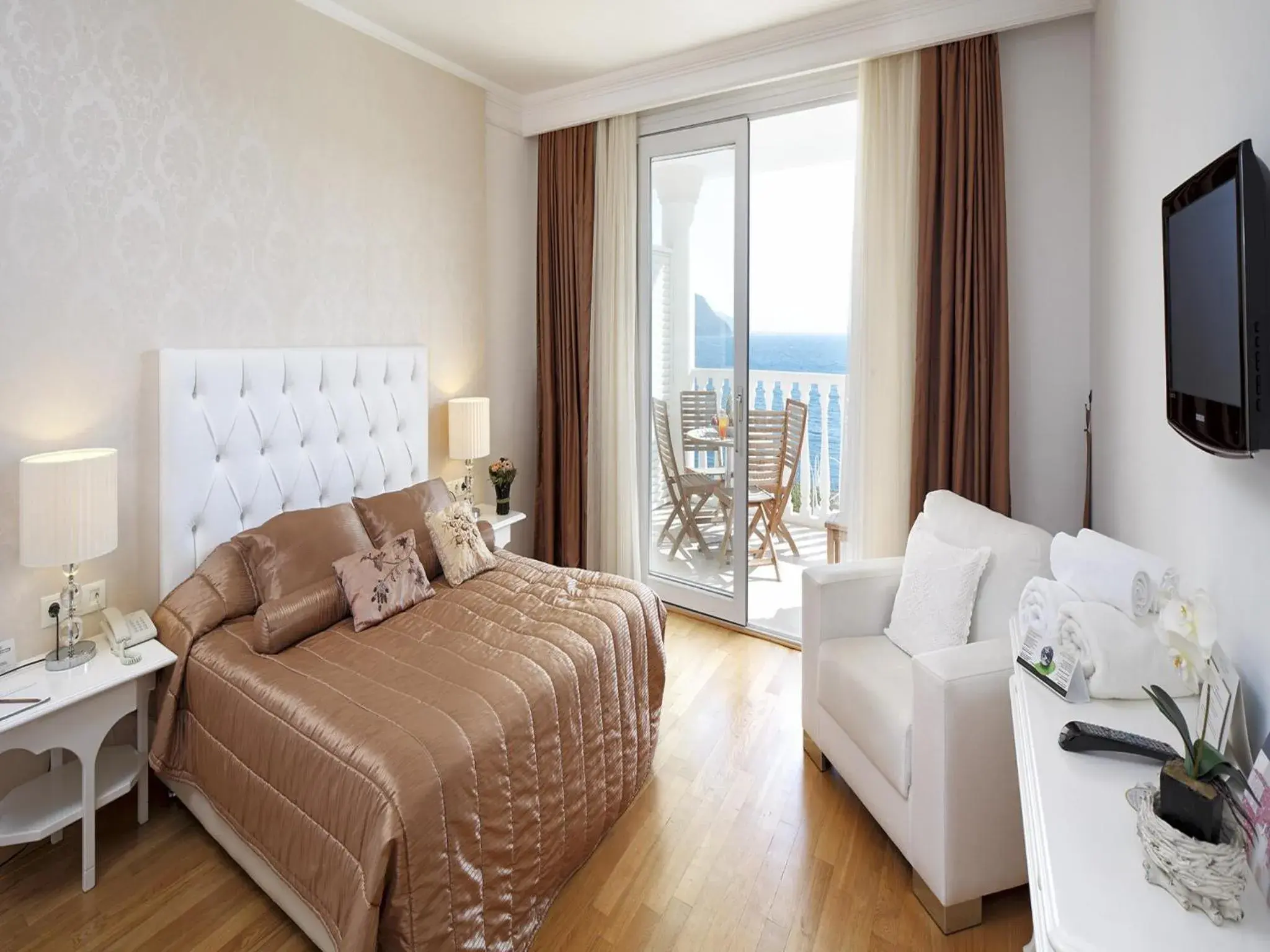 Three-Bedroom Villa in Sianji Well-Being Resort Three-Bedroom Villa in Sianji Well-Being Resort