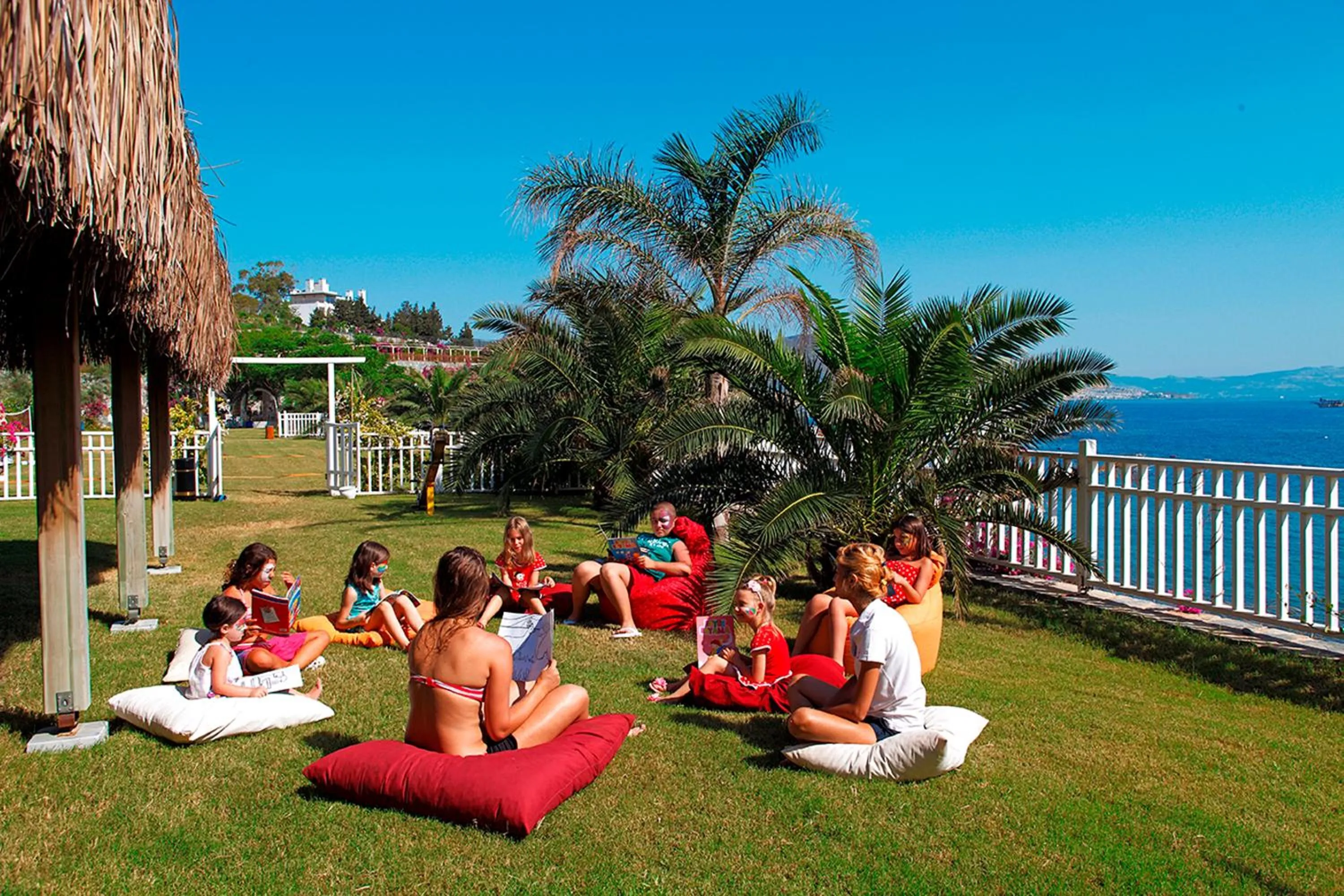 Children play ground in Sianji Well-Being Resort