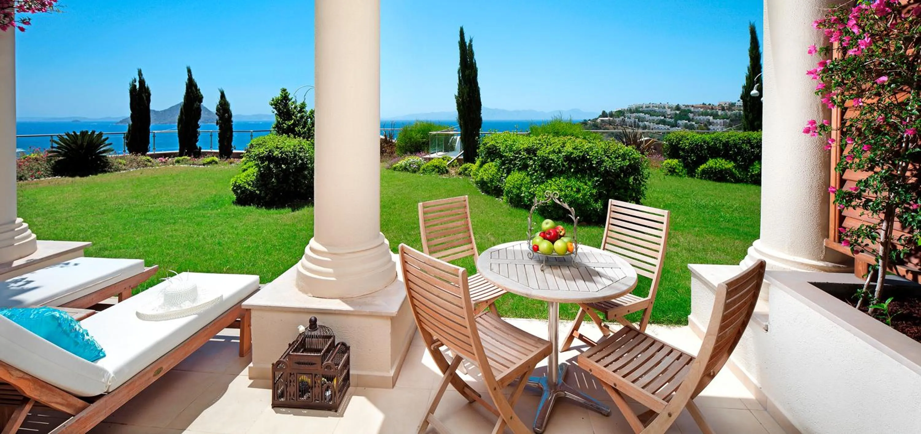 Patio in Sianji Well-Being Resort