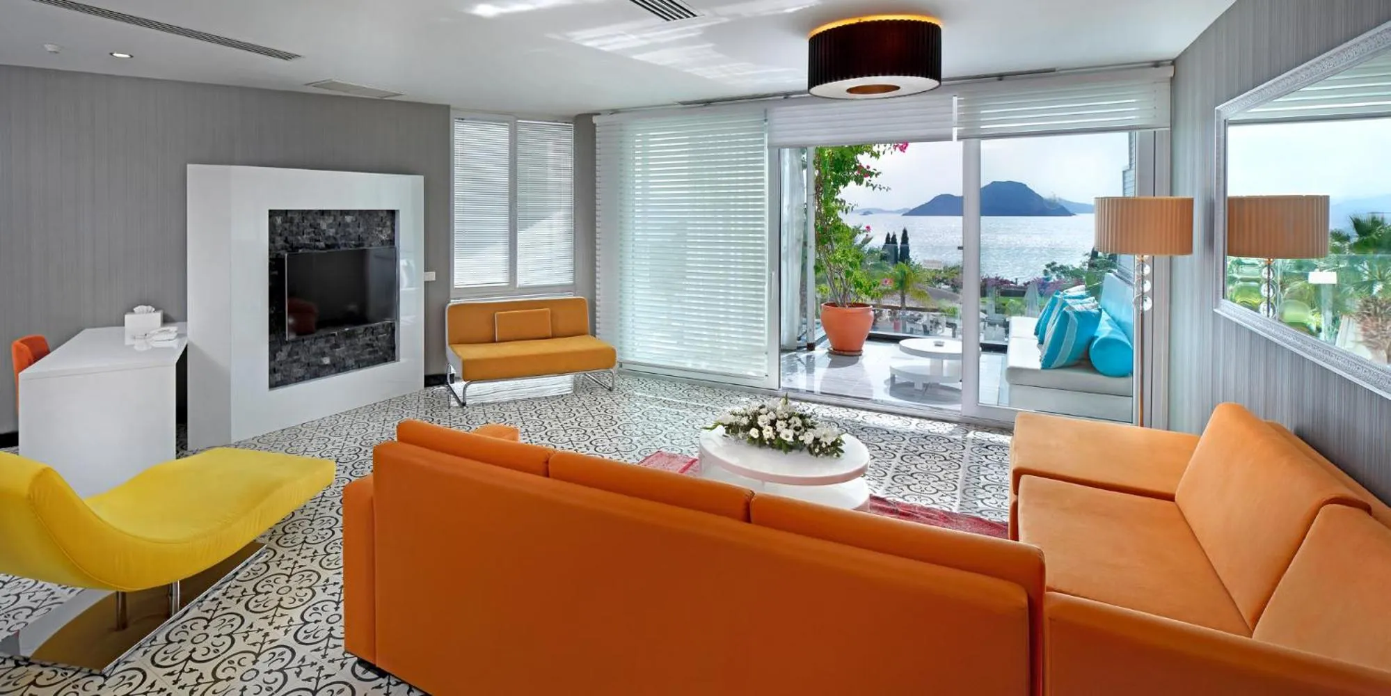 TV and multimedia in Sianji Well-Being Resort