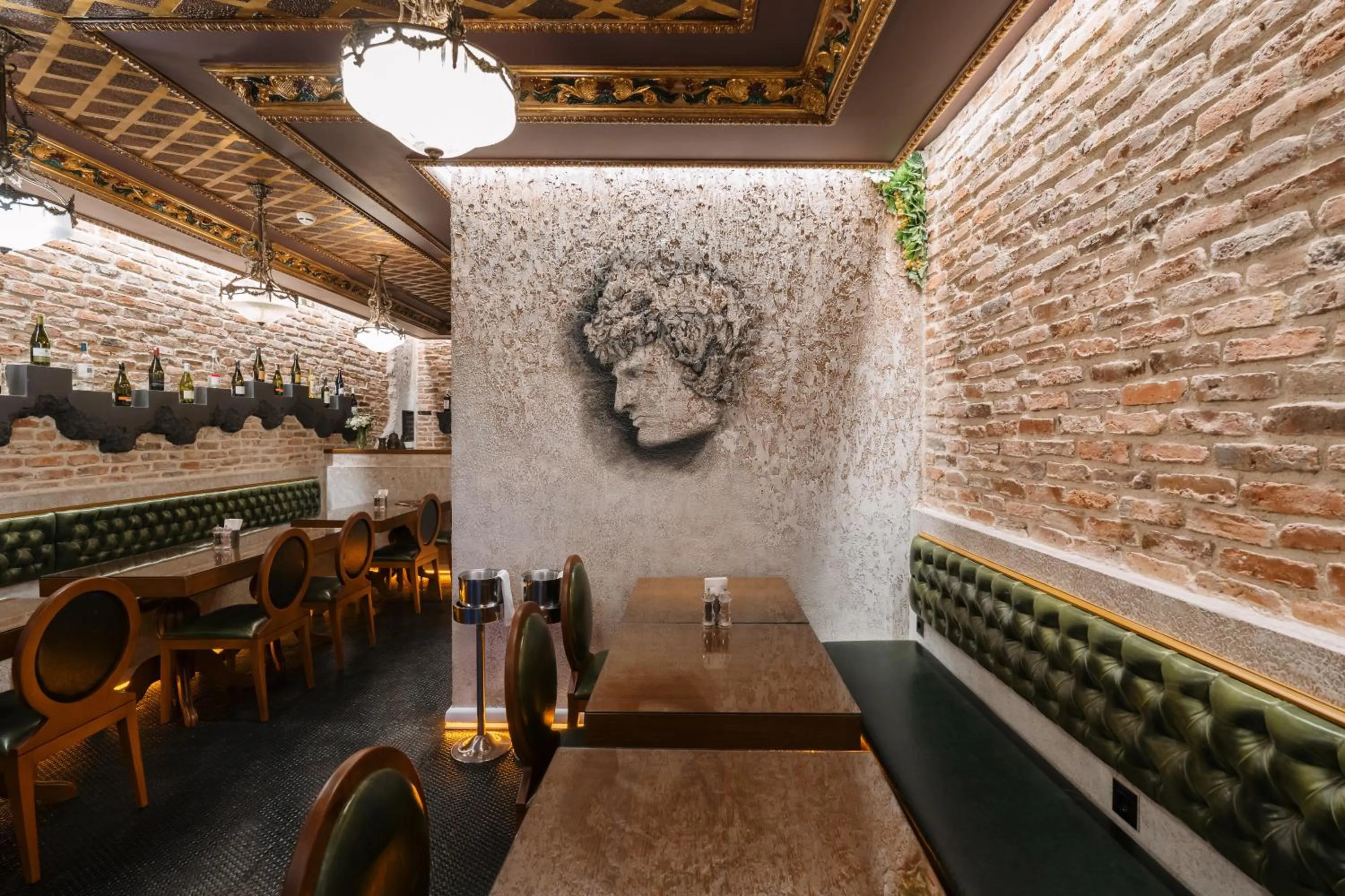 Restaurant/places to eat in Tria Elegance Istanbul