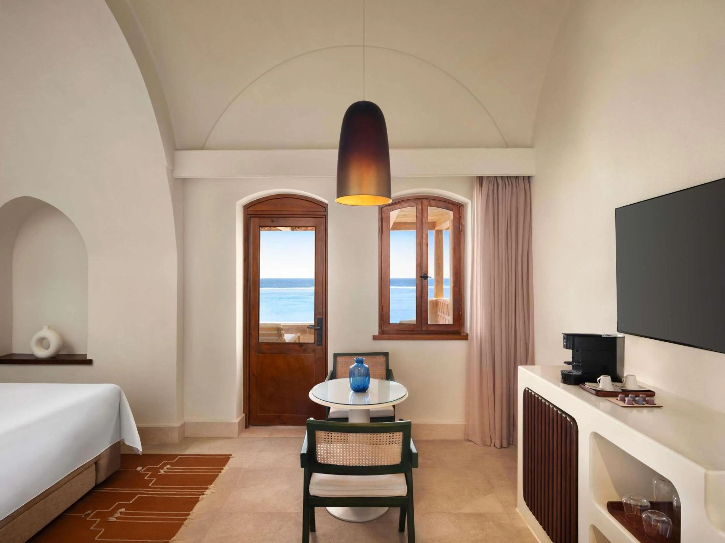 Bedroom, Bed in Movenpick Resort El Quseir