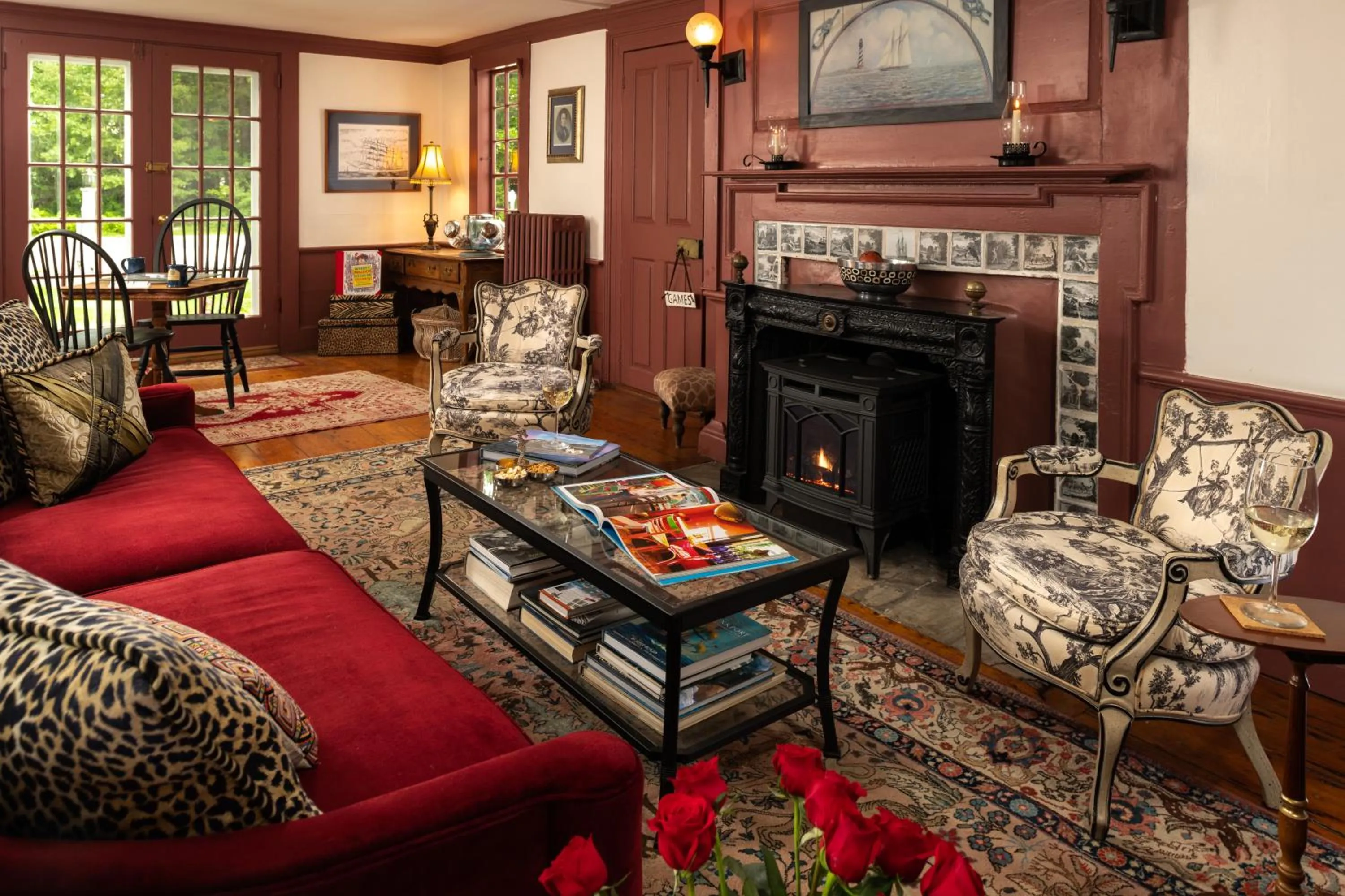 Lobby or reception in Waldo Emerson Inn