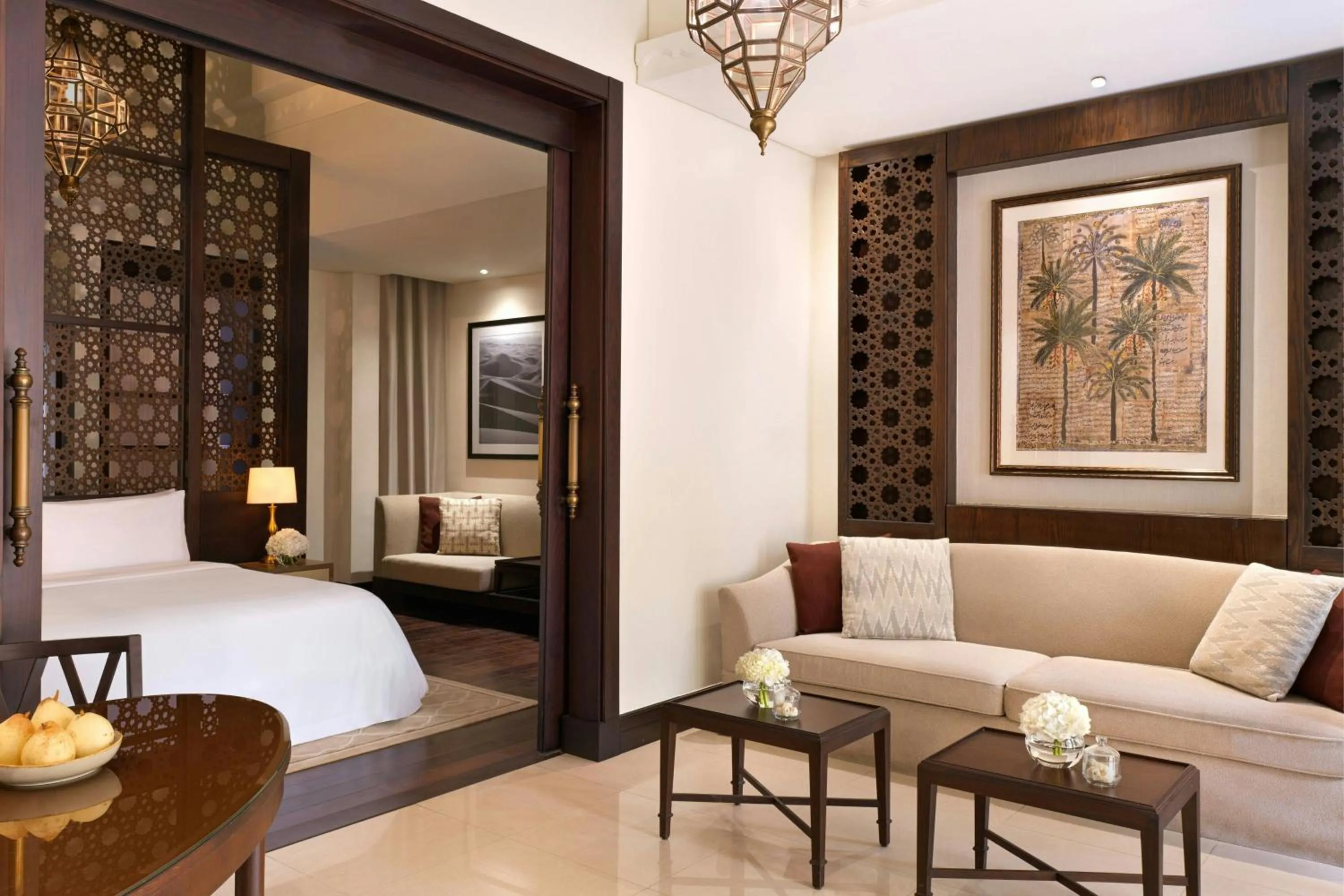 Lounge or bar, Bed in The Ritz-Carlton Ras Al Khaimah, Al Wadi Desert
