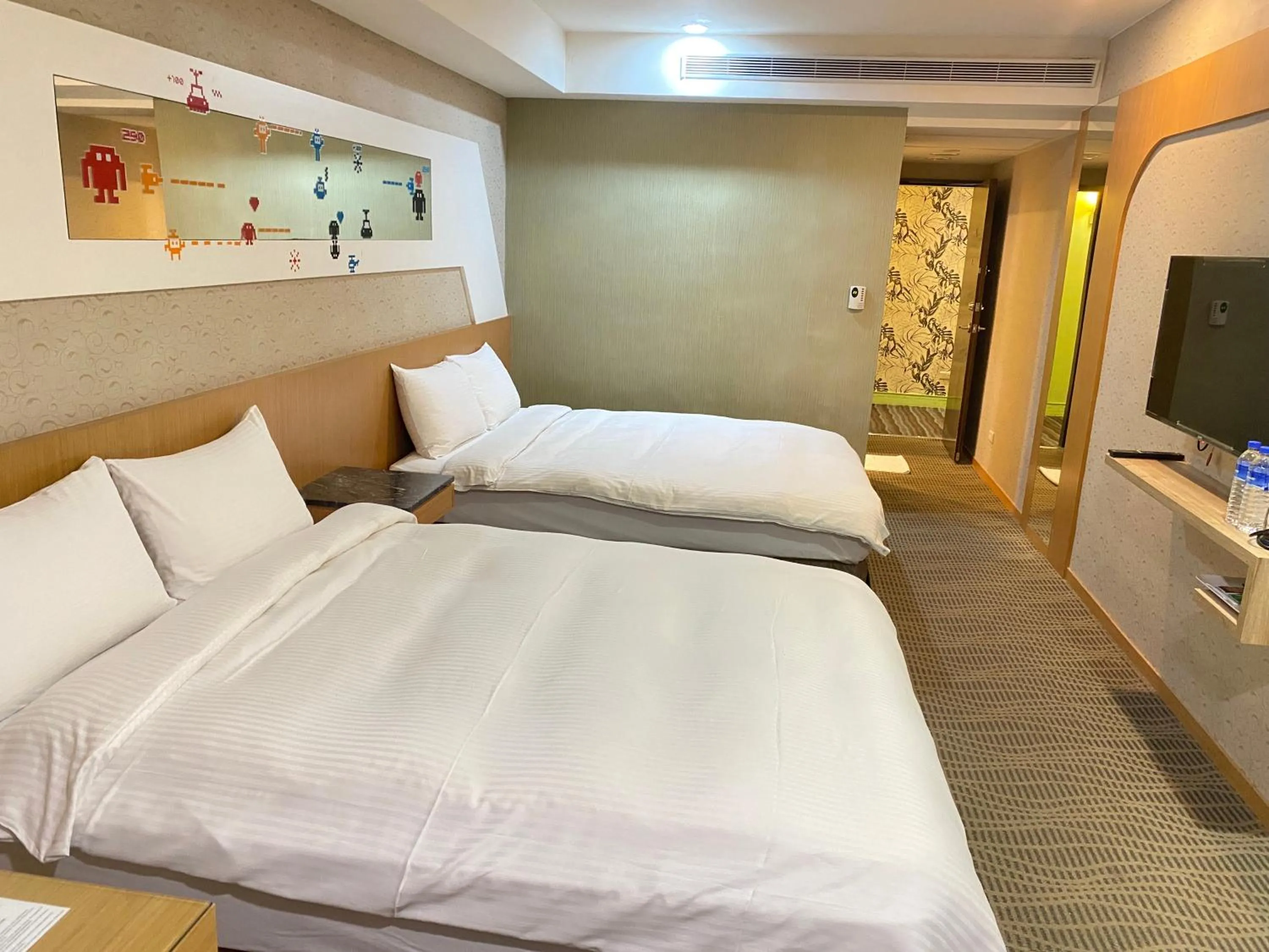 Bed in Ximen Relite Hotel