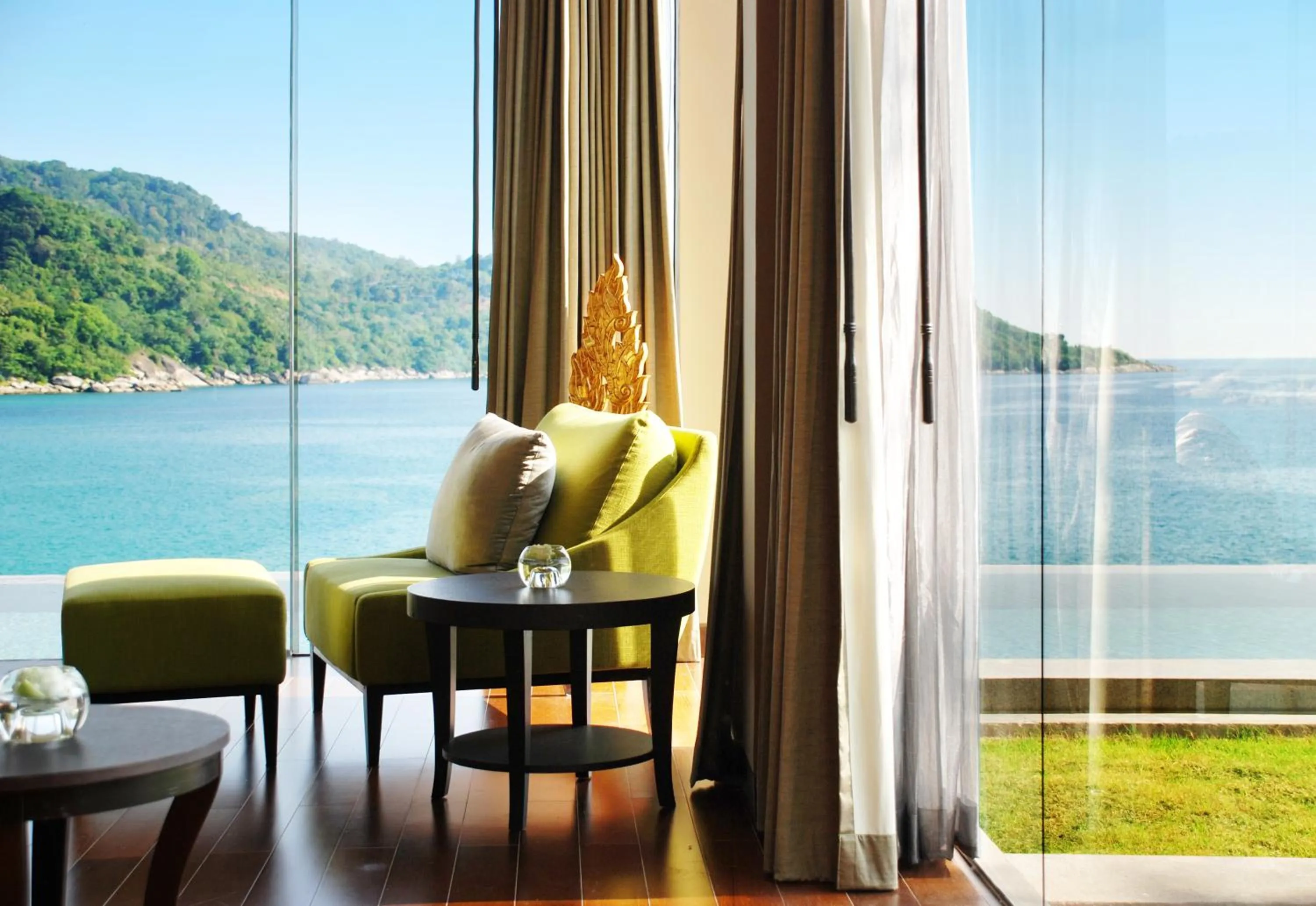 Seating area in Impiana Private Villas Kata Noi