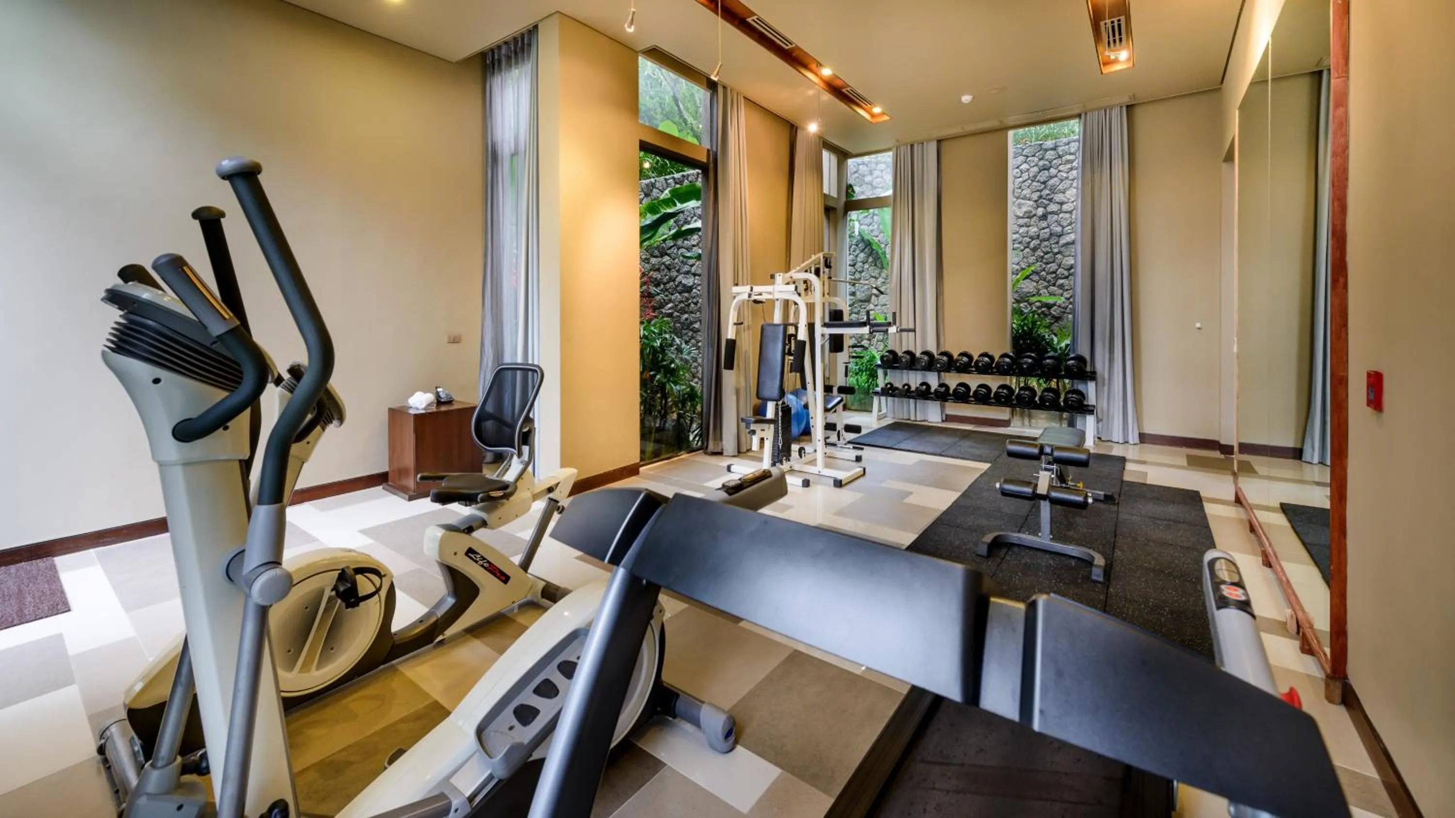 Fitness centre/facilities in Impiana Private Villas Kata Noi