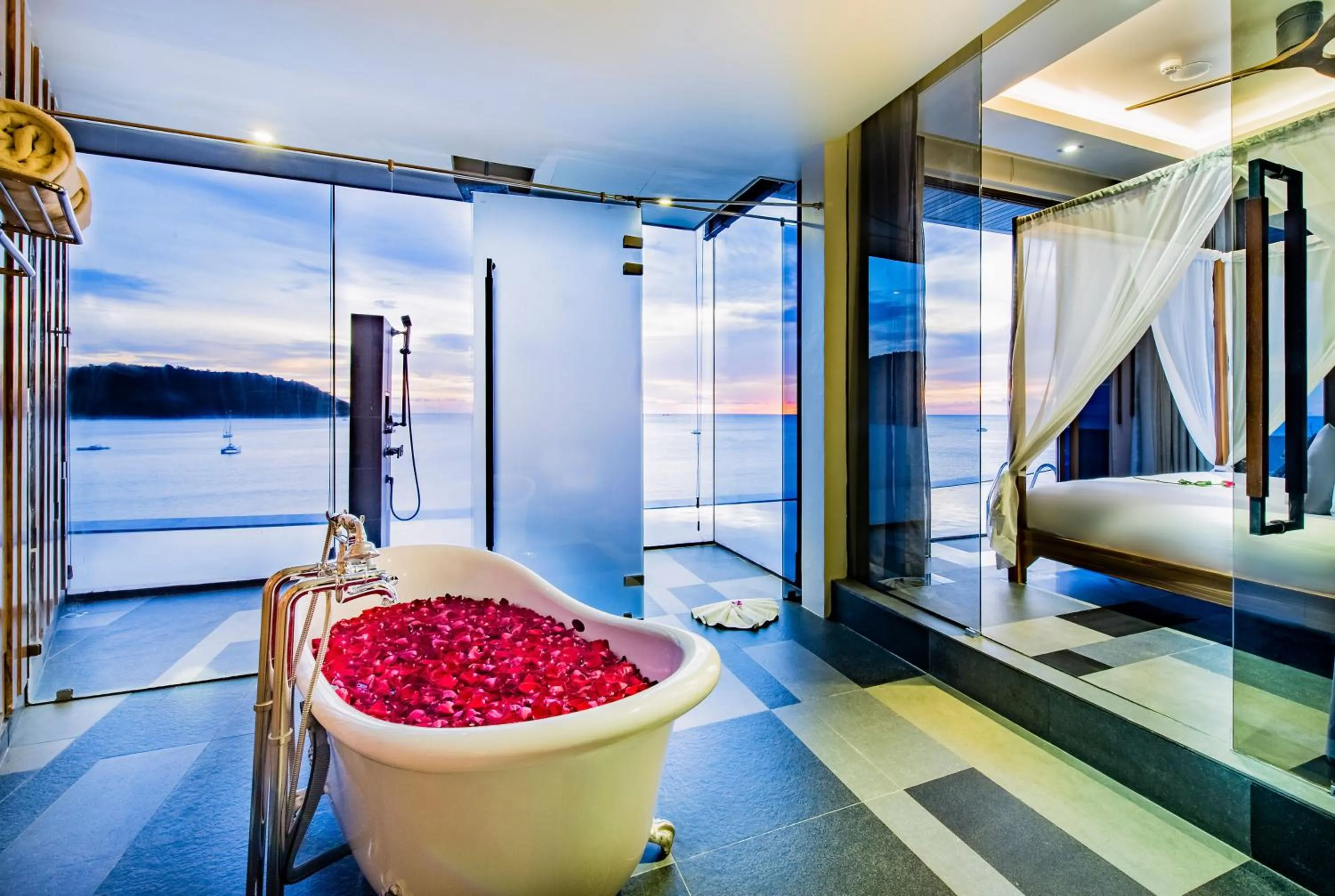 Bathroom in Impiana Private Villas Kata Noi