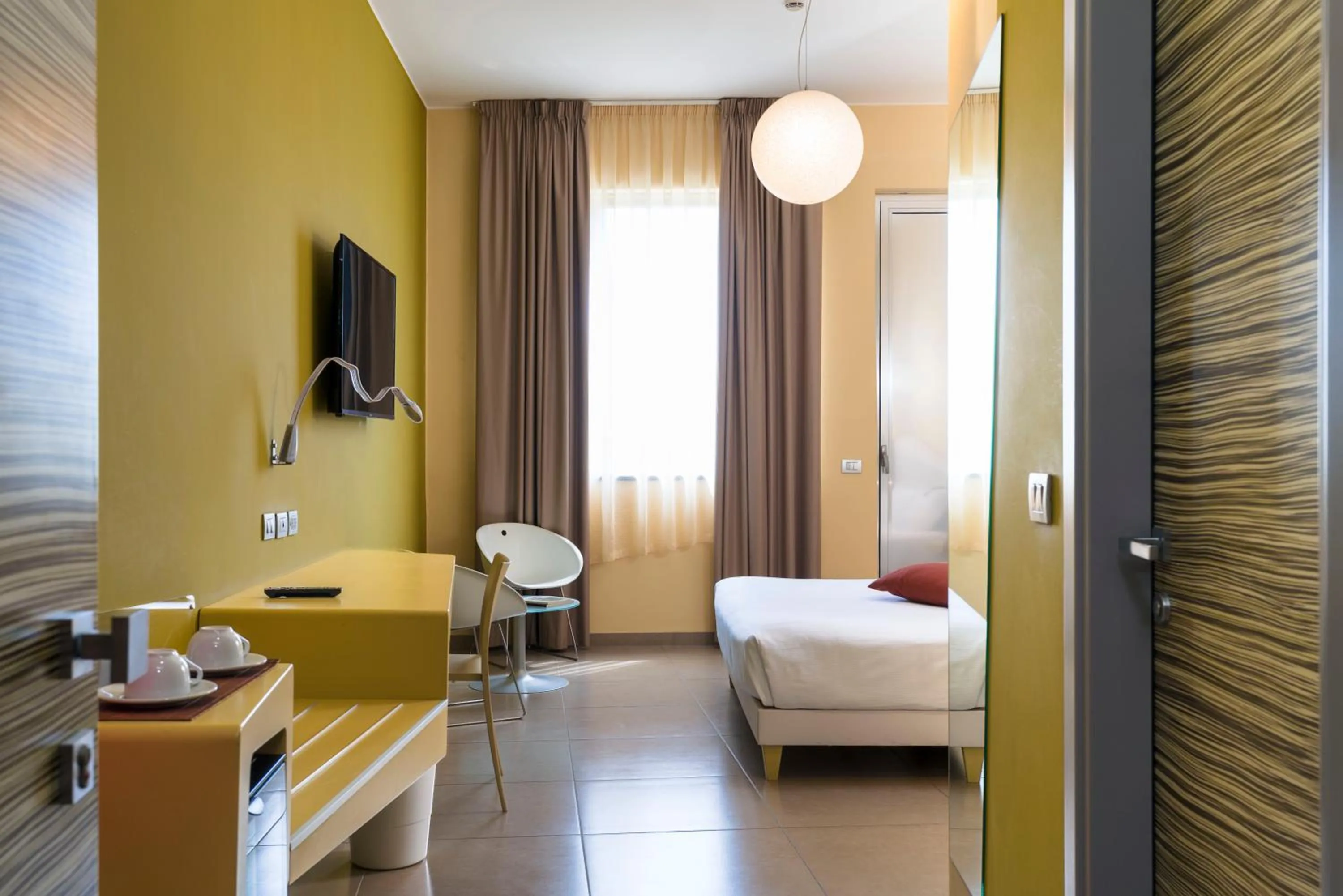 Bed in ibis Styles Catania Acireale