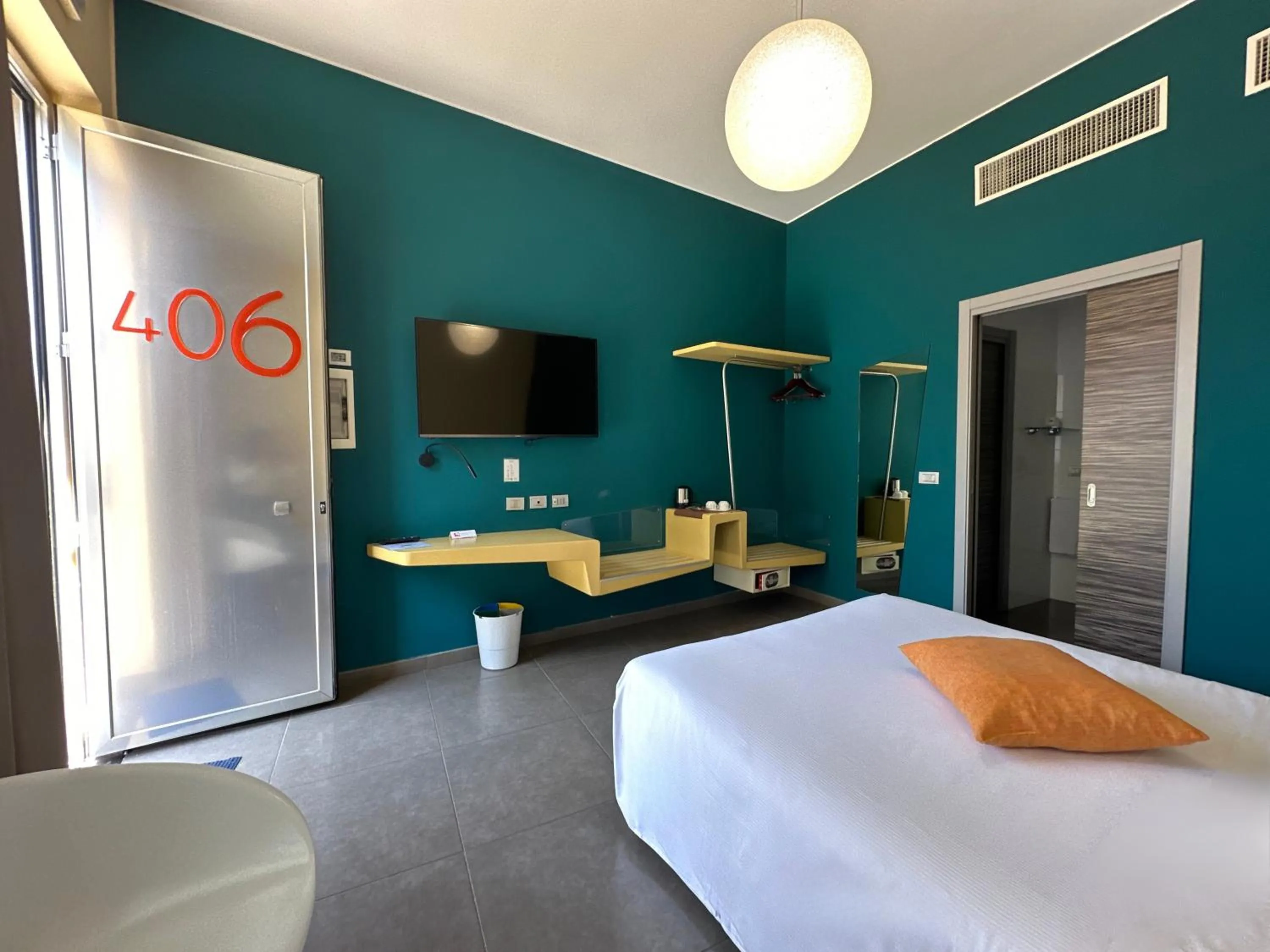 Bed in ibis Styles Catania Acireale