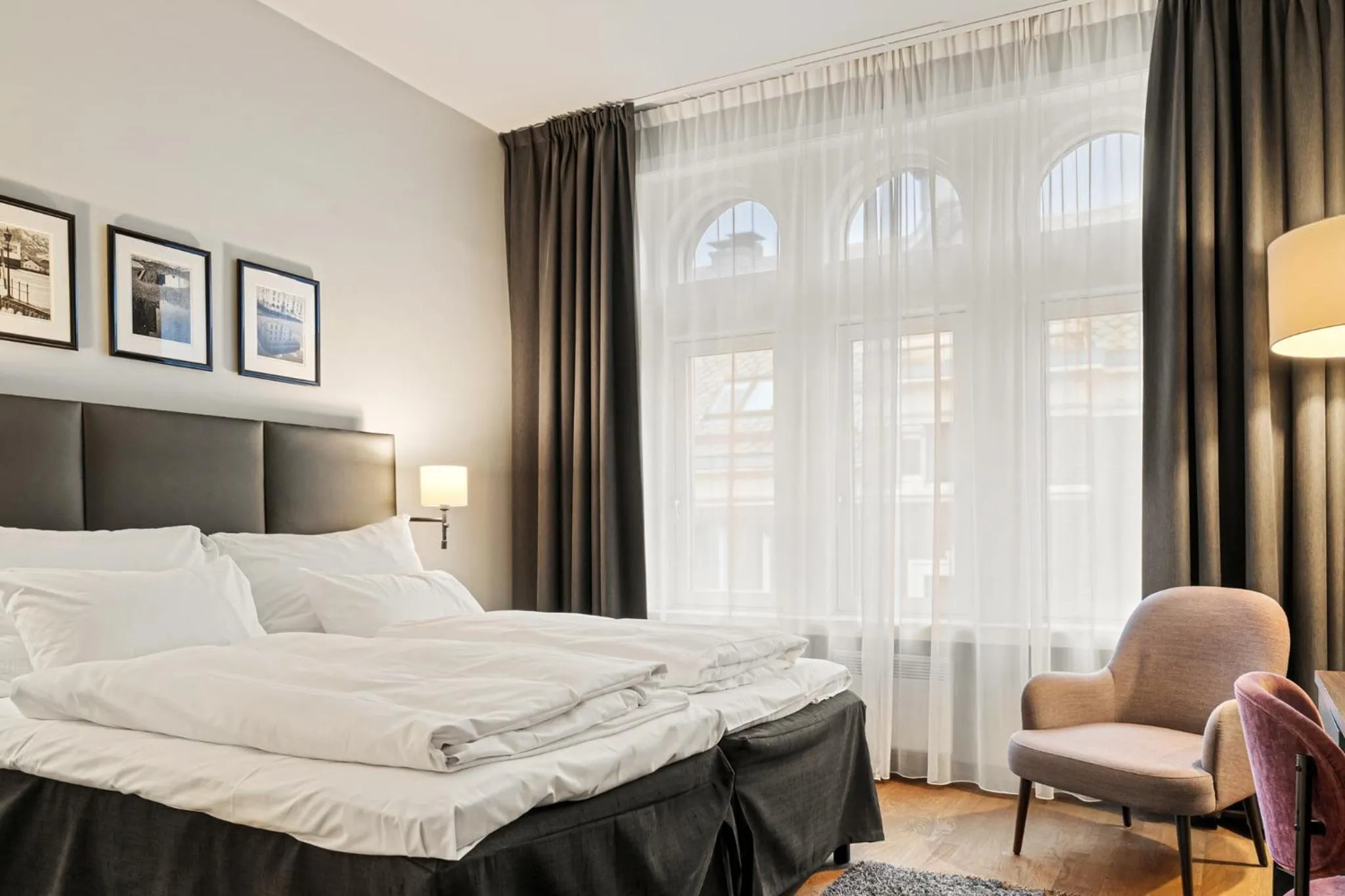 Bed in Clarion Hotel Admiral