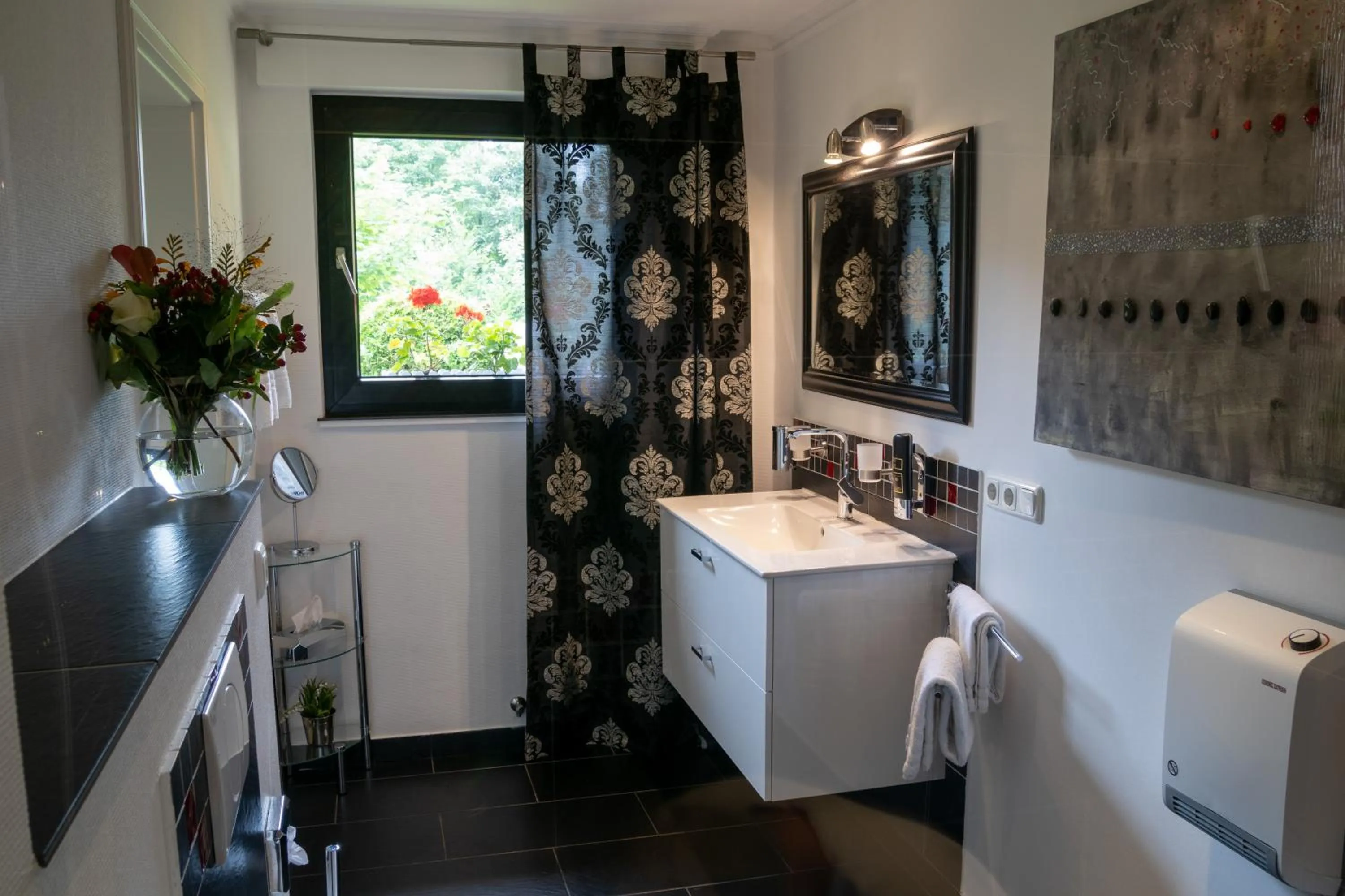 Bathroom in Hotel Landhaus Knappmann