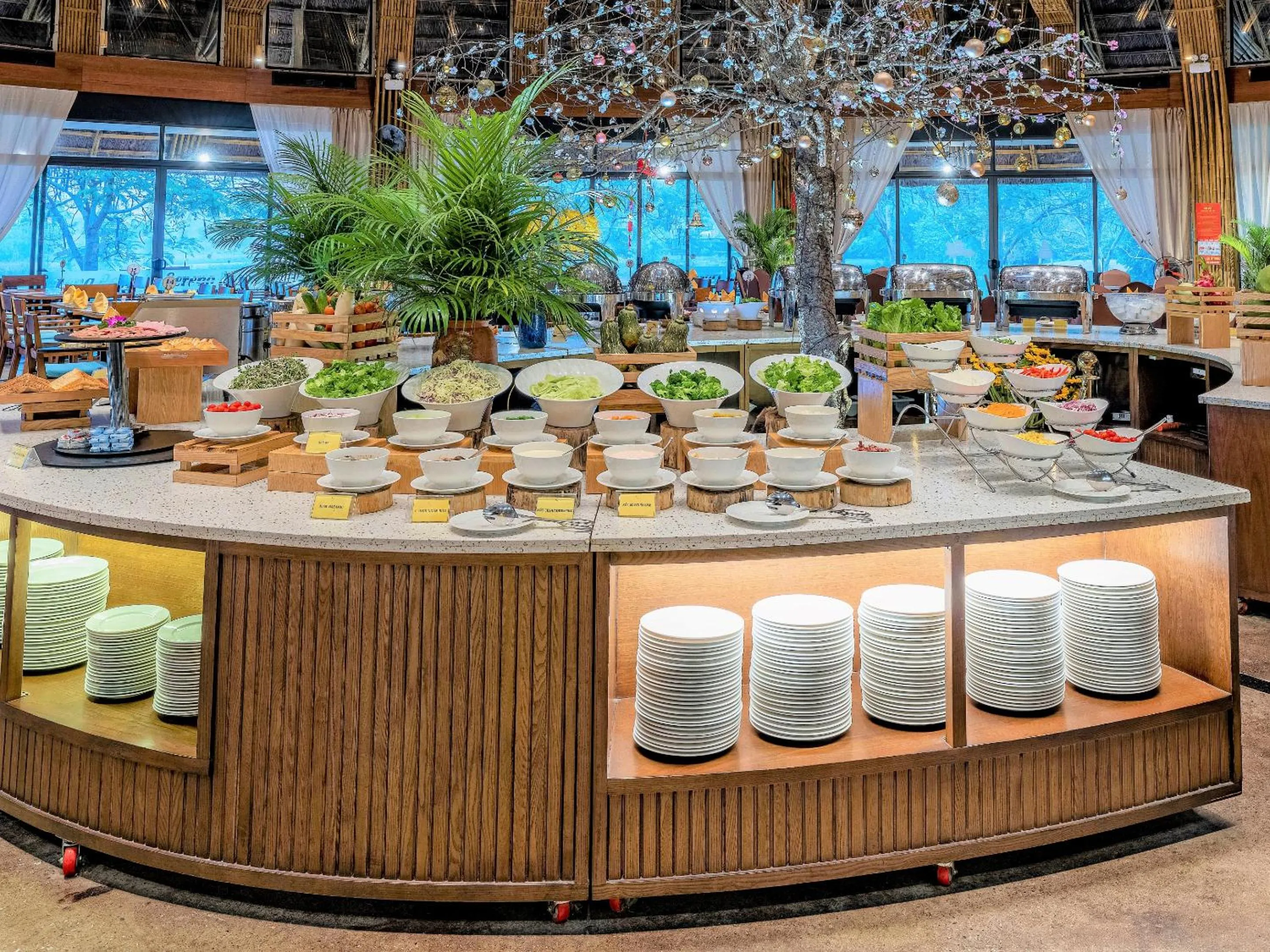 Restaurant/places to eat in Serena Kim Boi Resort - Hoa Binh