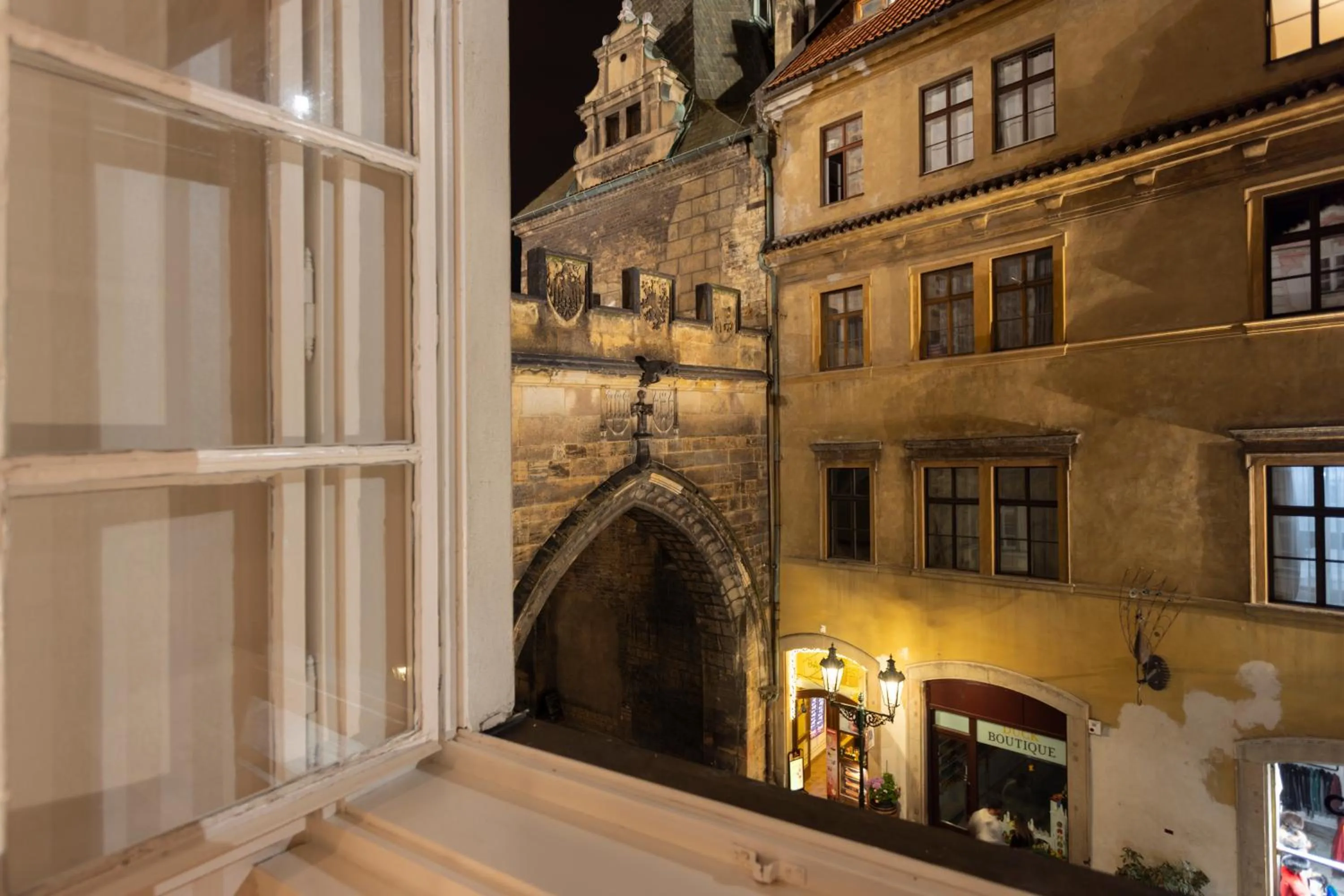 Night in Hotel Pod Věží