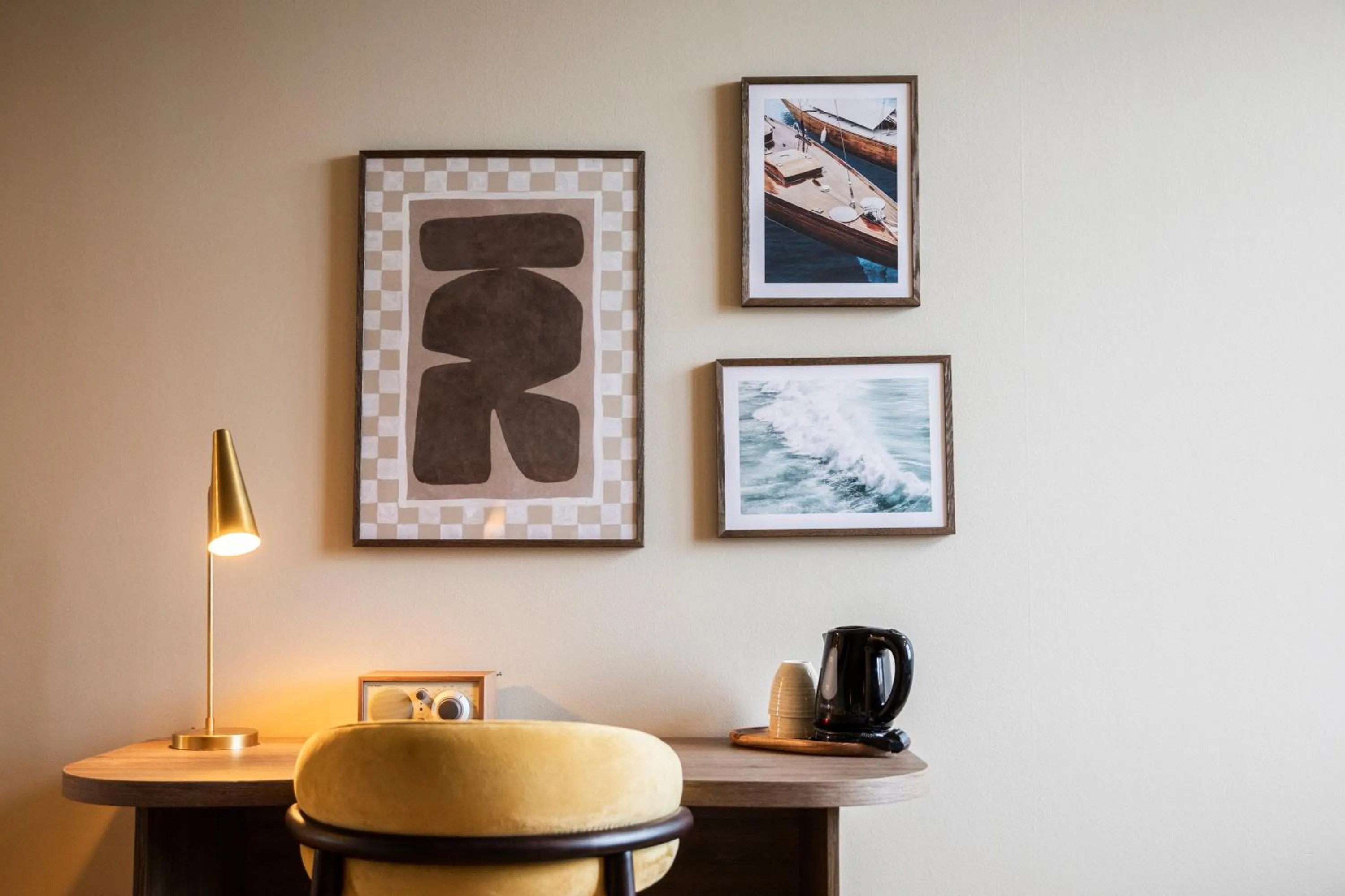 Coffee/tea facilities in Home Hotel Havnekontoret