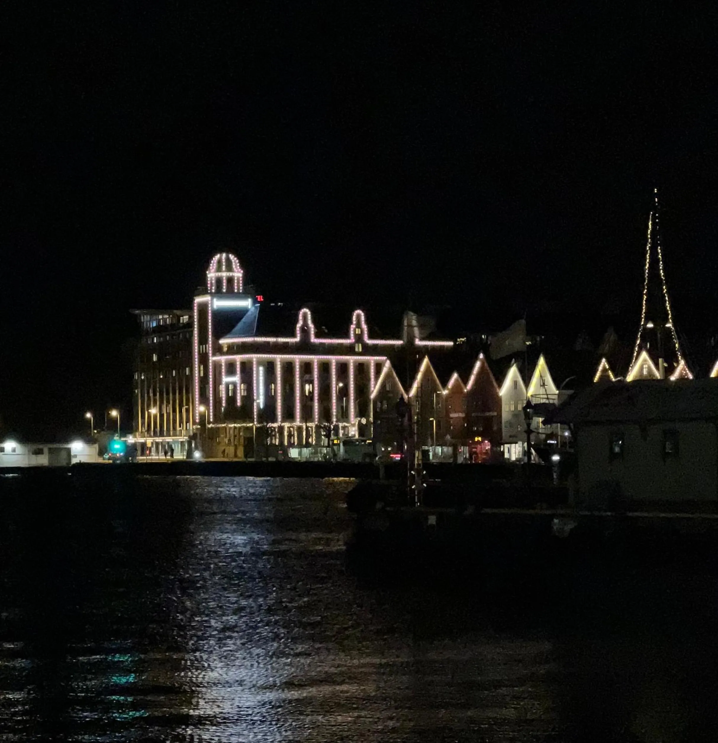 Facade/entrance in Home Hotel Havnekontoret