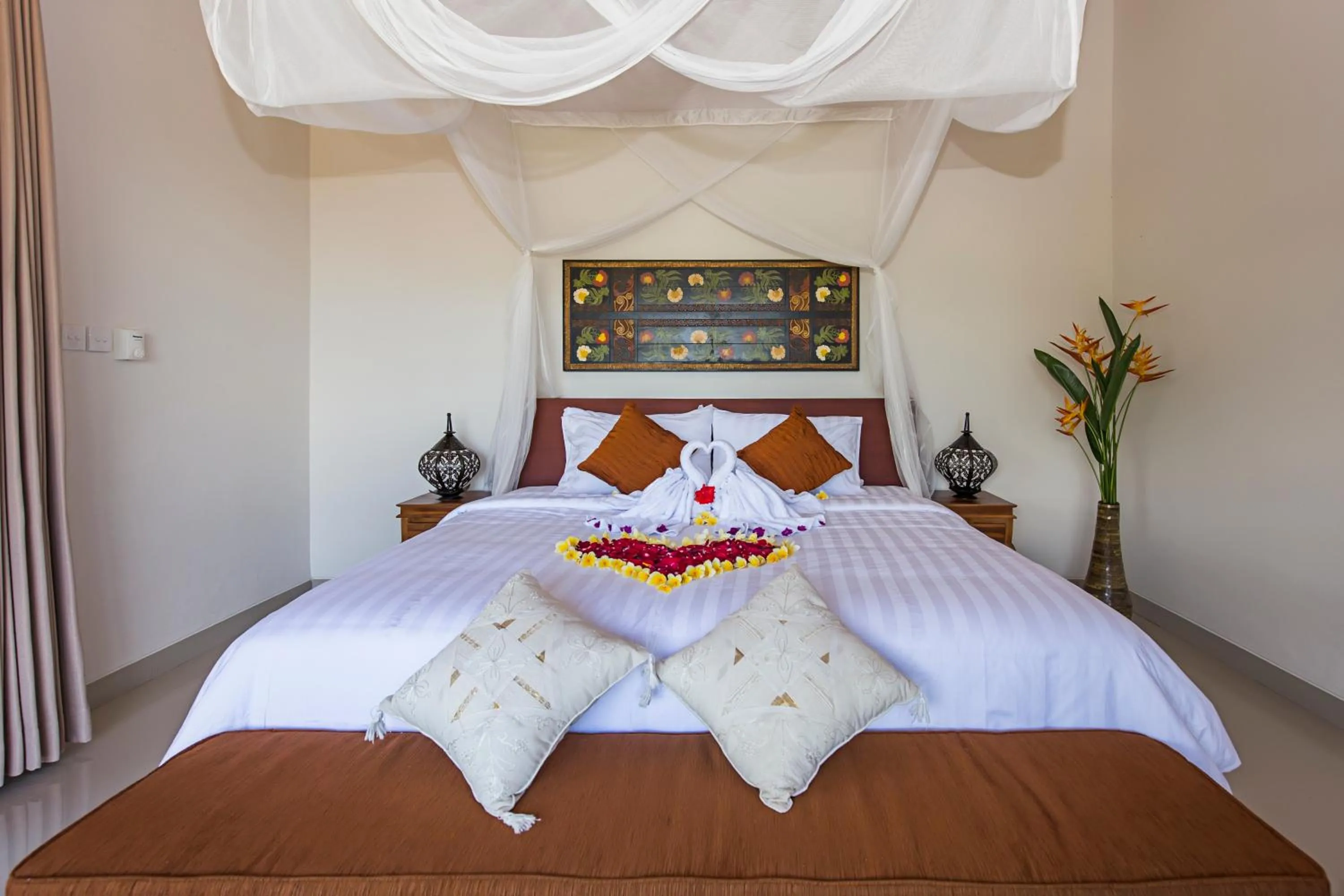 Bedroom, Bed in Alosta Luxury Private Villa