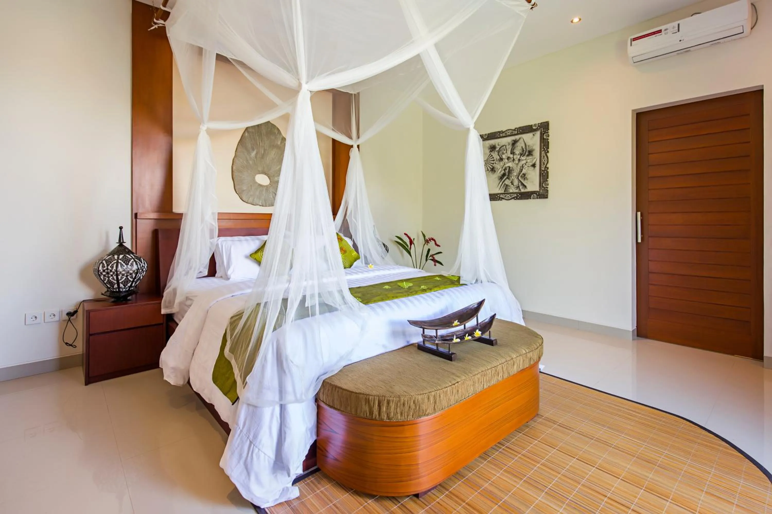Bed in Alosta Luxury Private Villa