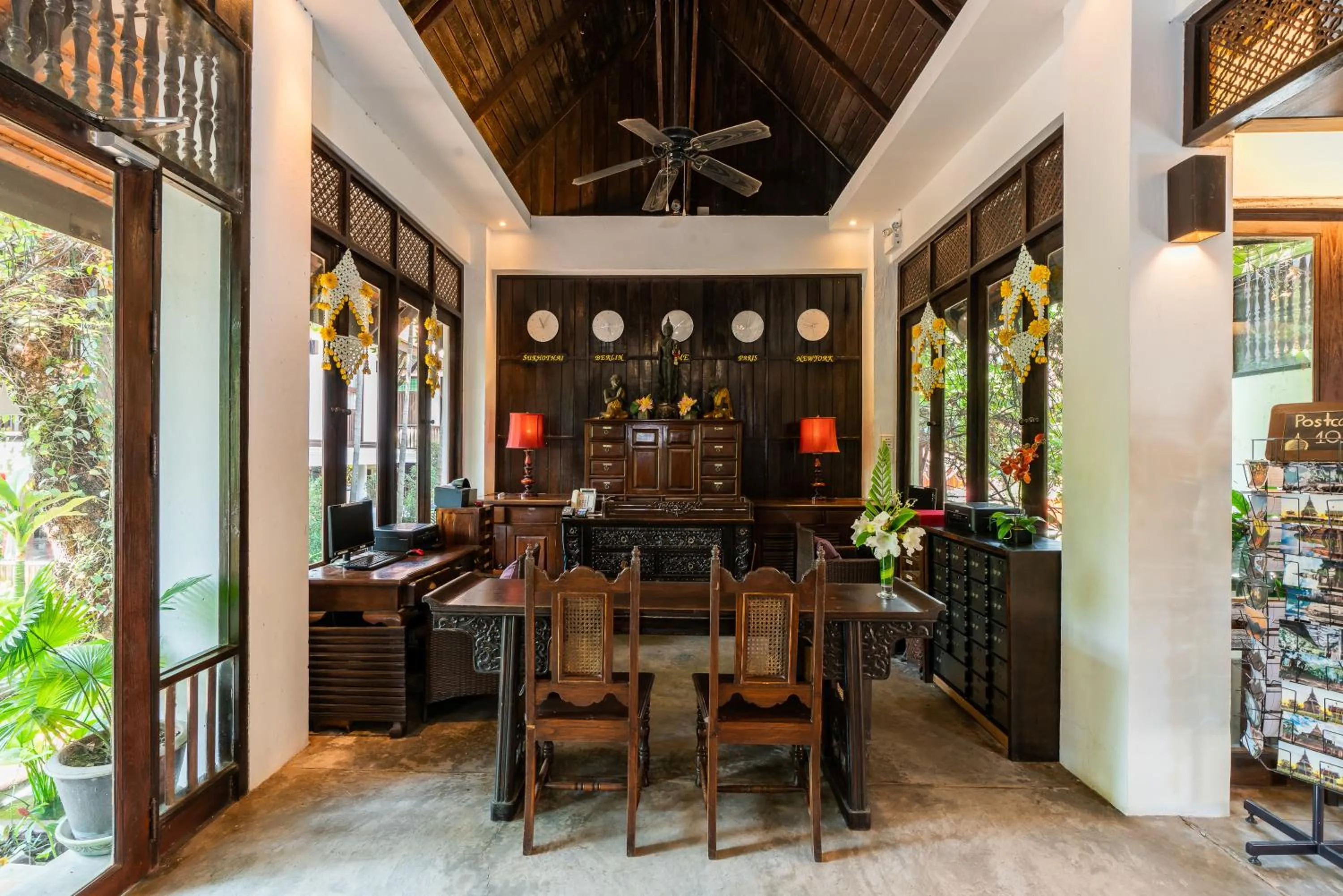 Lobby or reception in Legendha Sukhothai Hotel