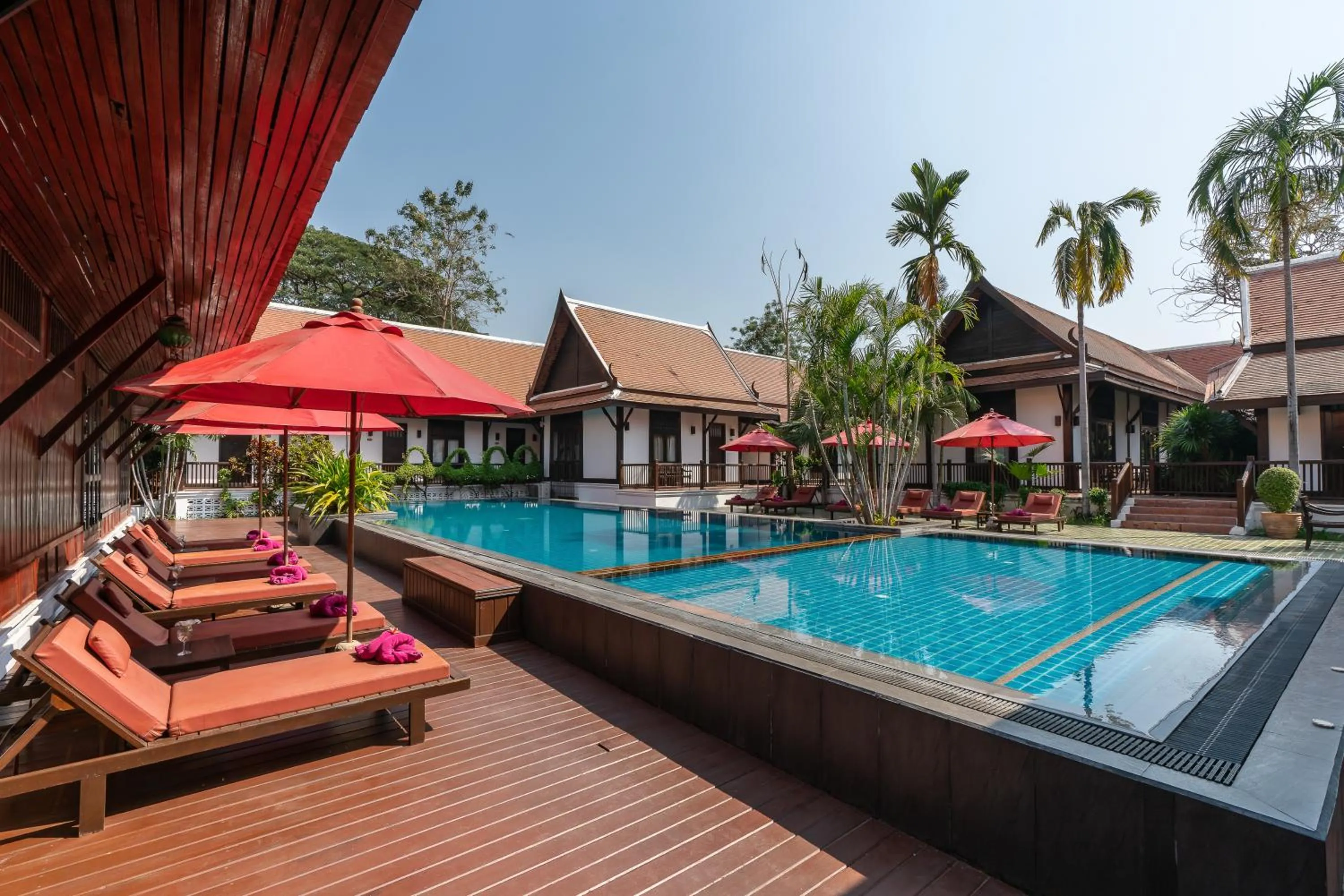 Swimming pool in Legendha Sukhothai Hotel