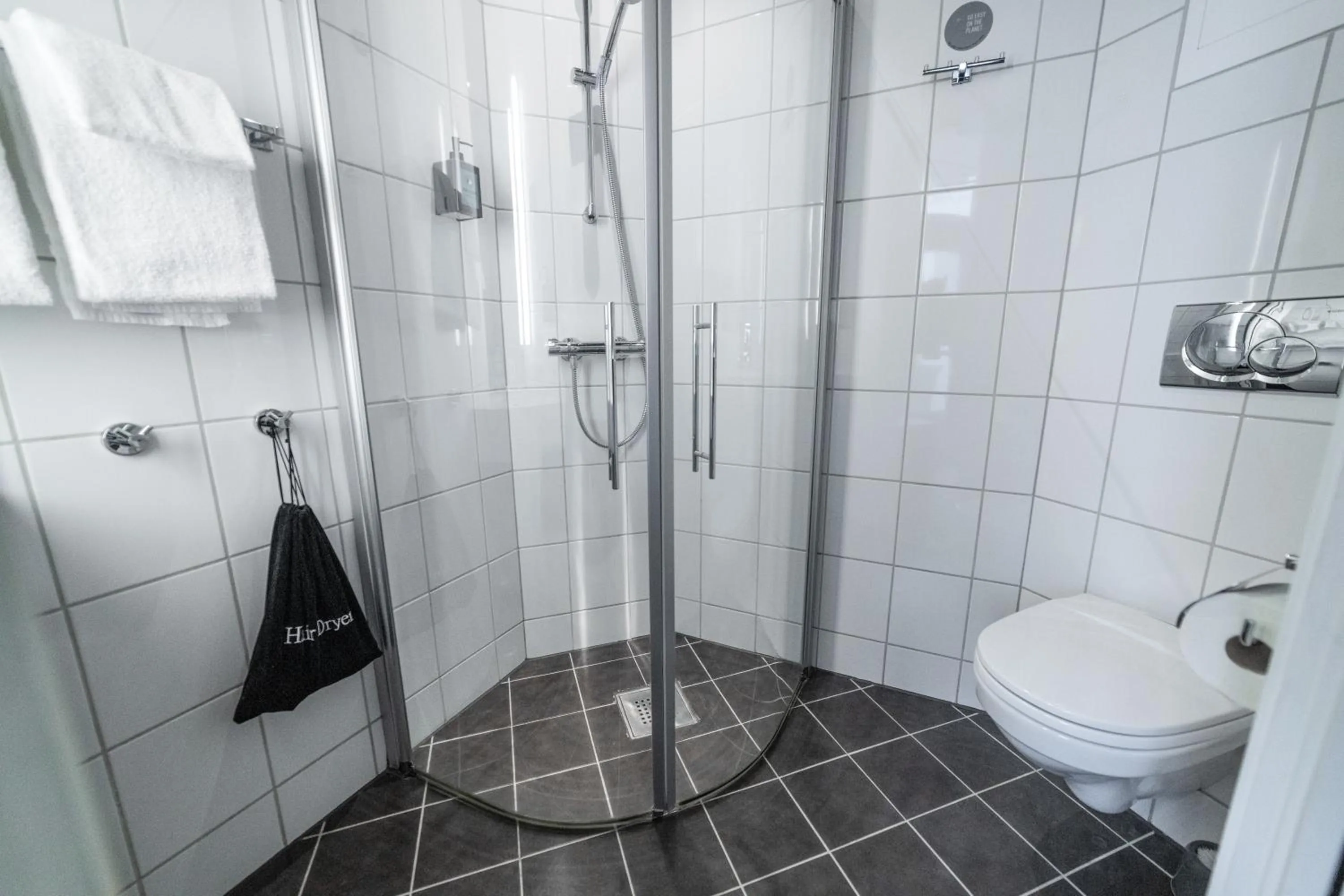 Shower in Comfort Hotel Bergen